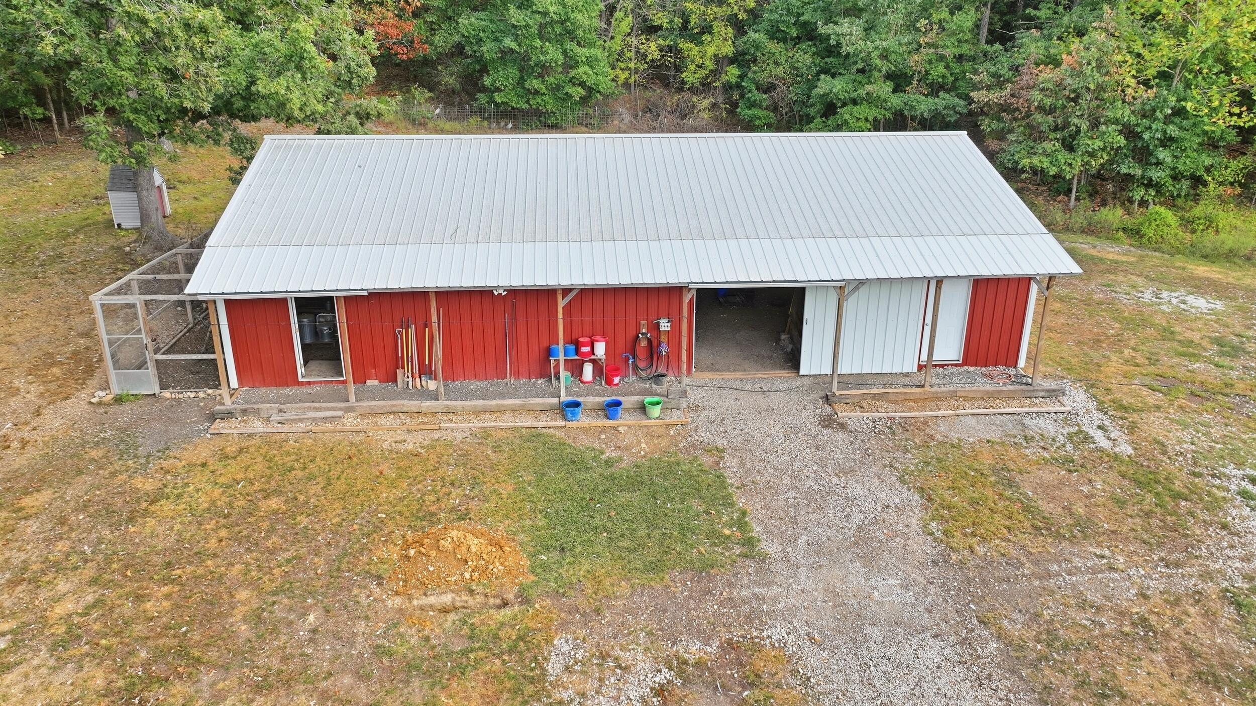 1804 Bluebird Road Property Photo 18