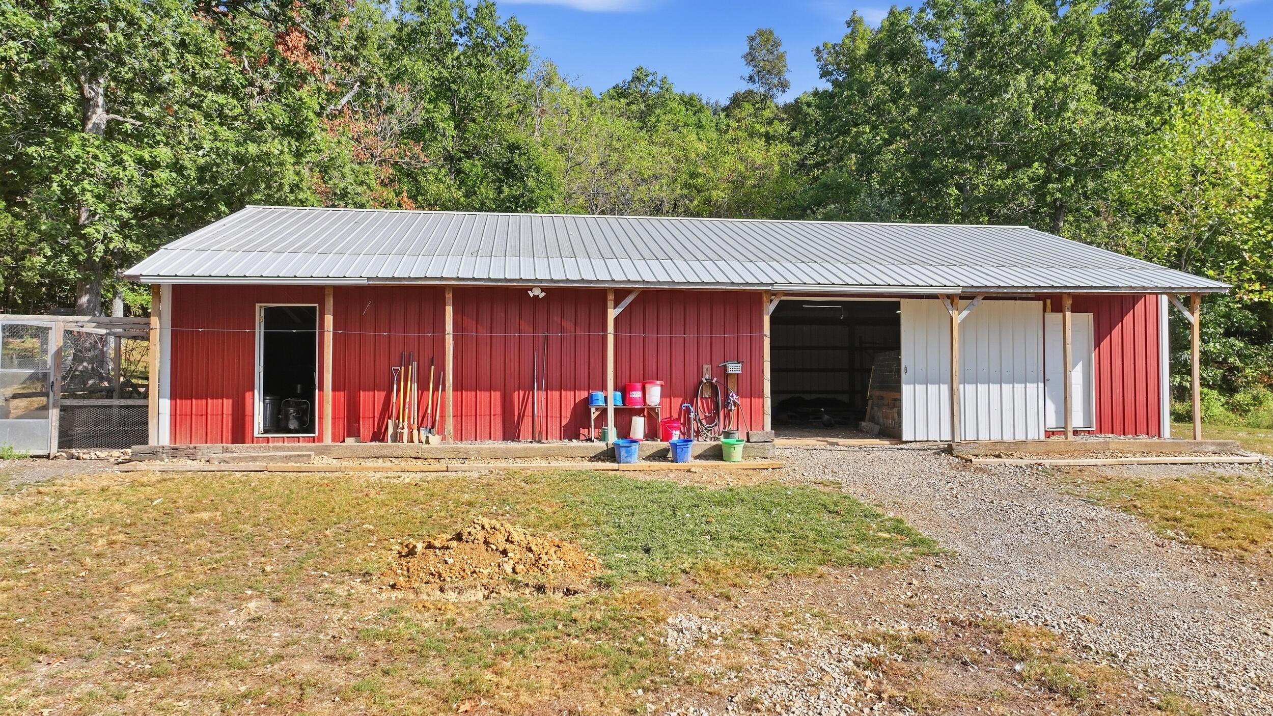 1804 Bluebird Road Property Photo 28