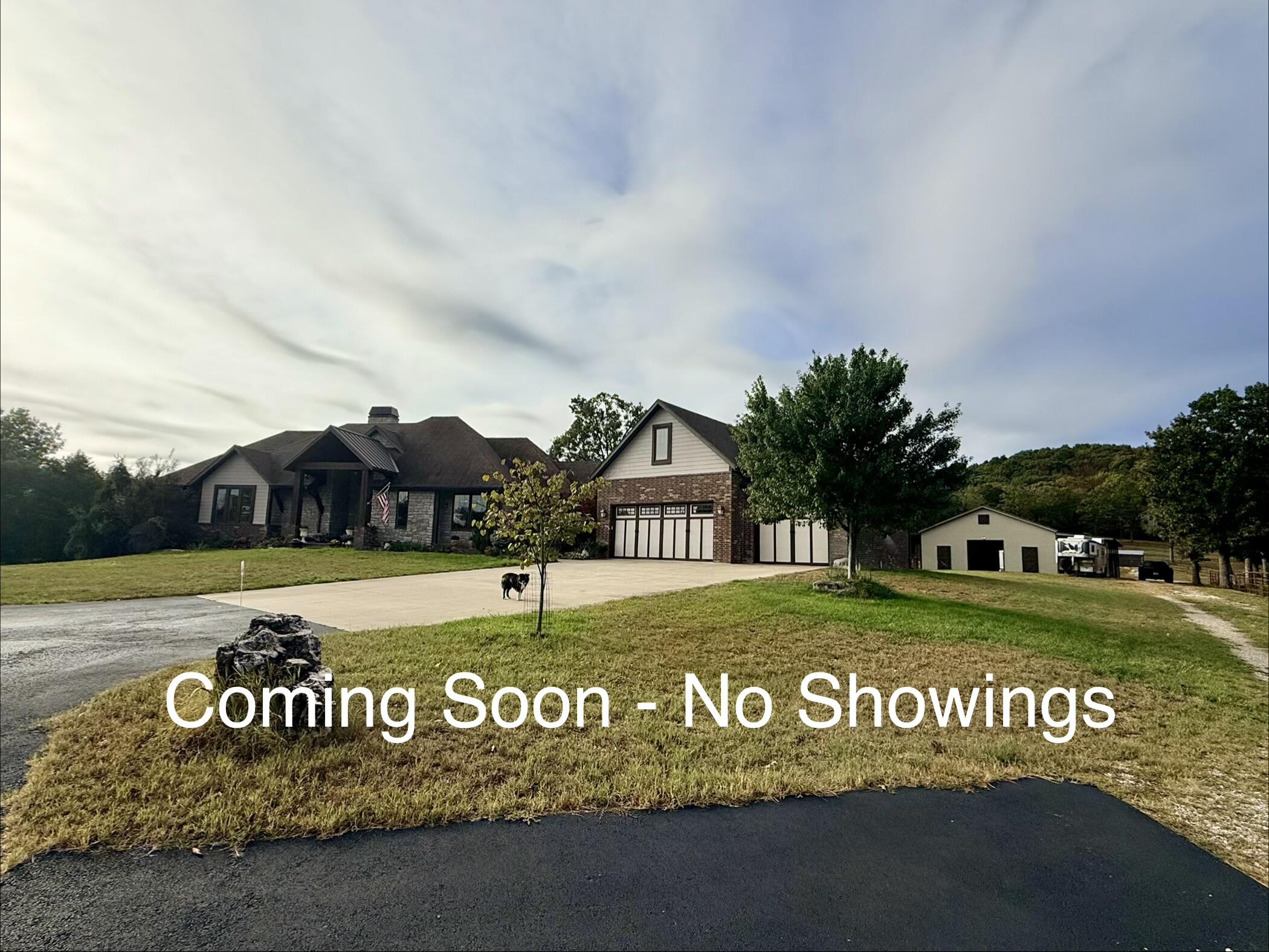 136 Arabian Way Property Photo 1
