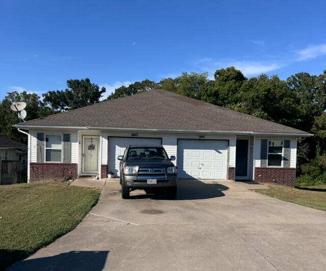 1443 West Rainey Street Property Photo 1