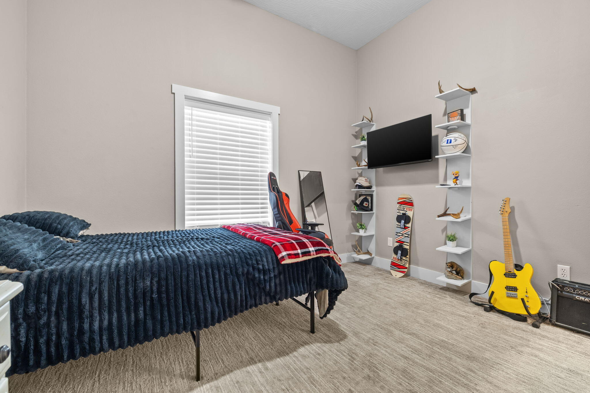 2127 North Bradbury Lane Property Photo 46