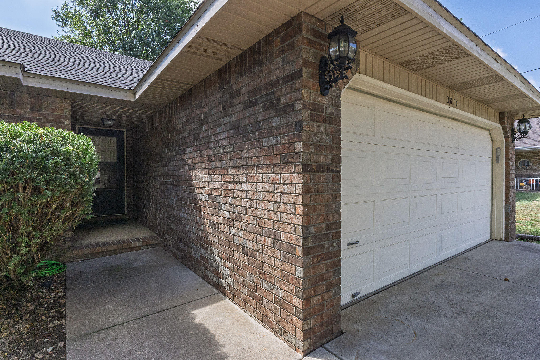 3814 West Harrison Street Property Photo 4