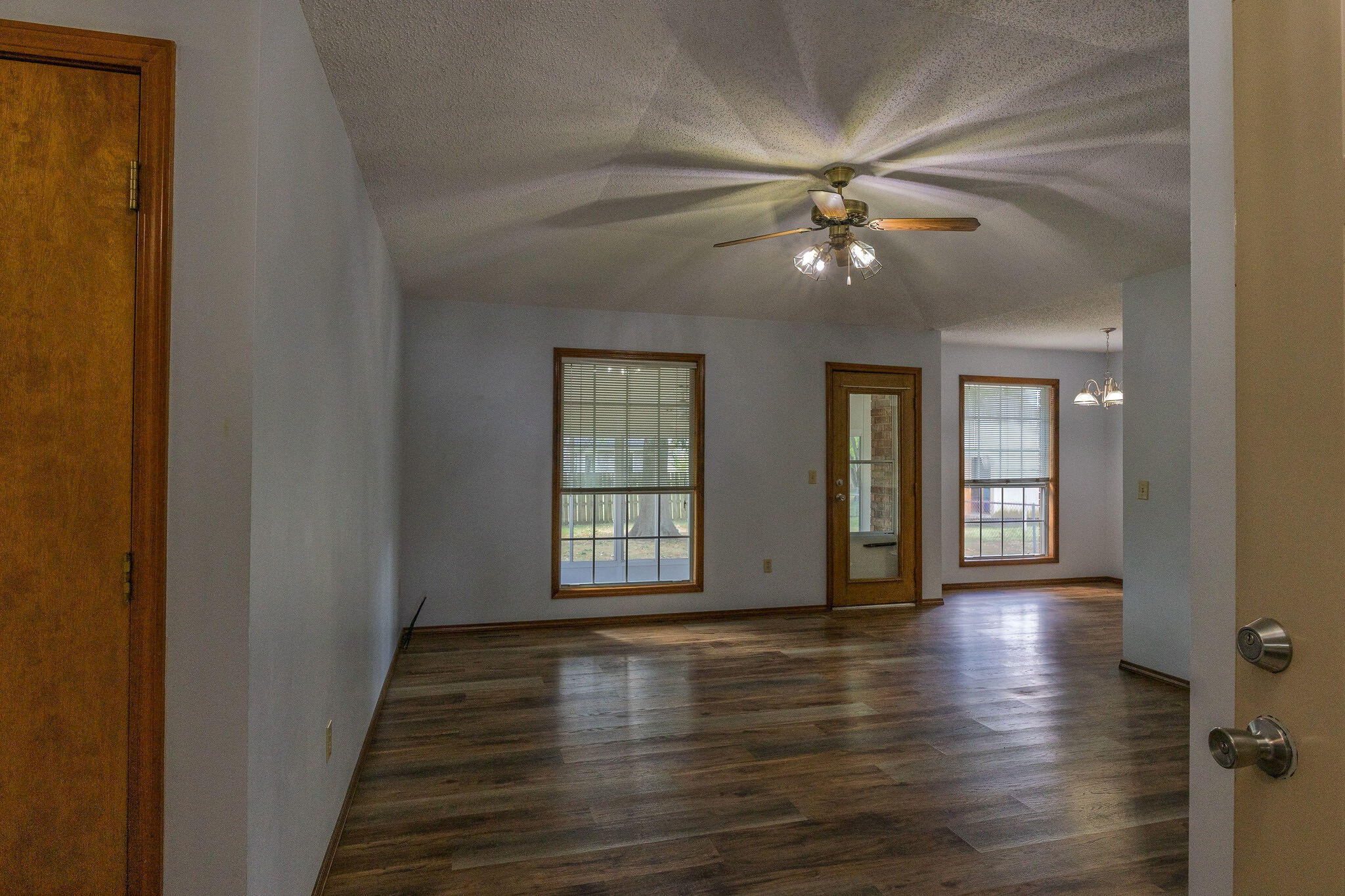 3814 West Harrison Street Property Photo 5