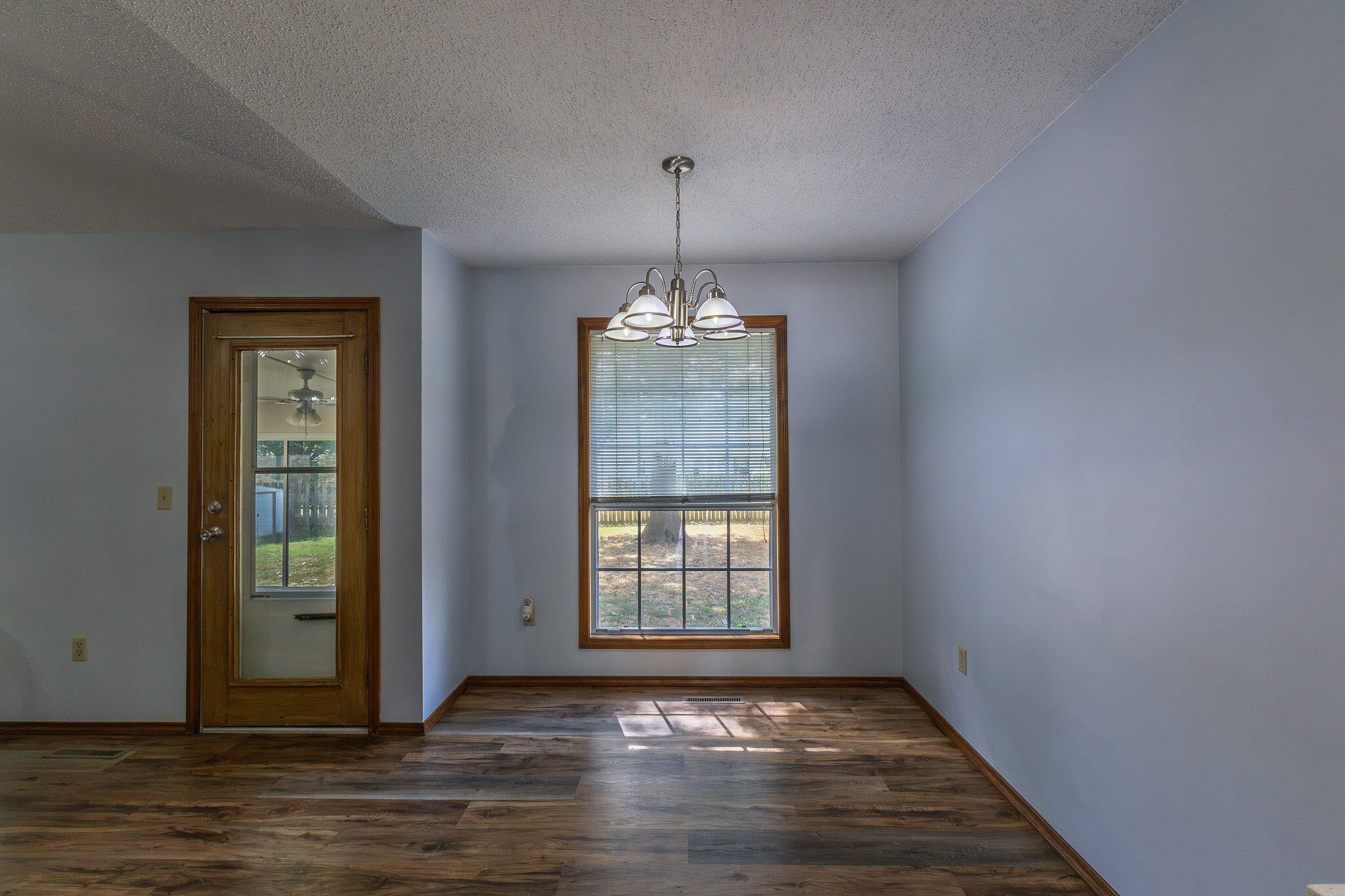 3814 West Harrison Street Property Photo 7