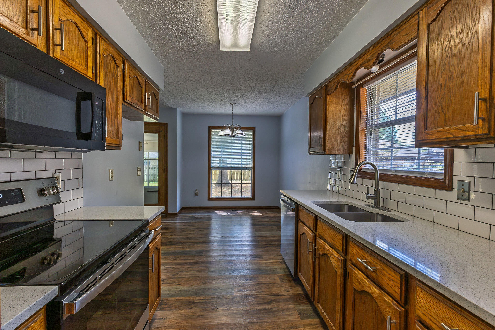 3814 West Harrison Street Property Photo 11