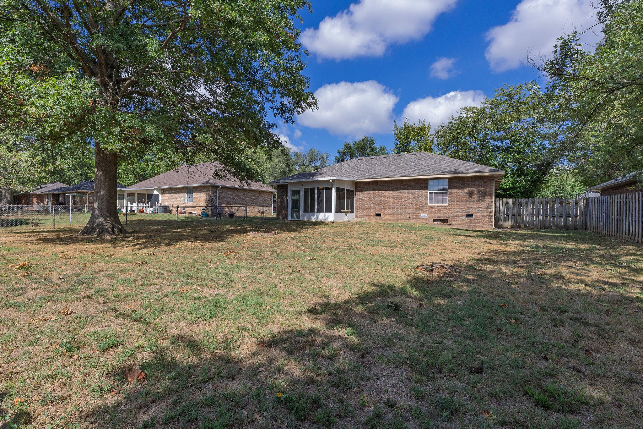 3814 West Harrison Street Property Photo 28