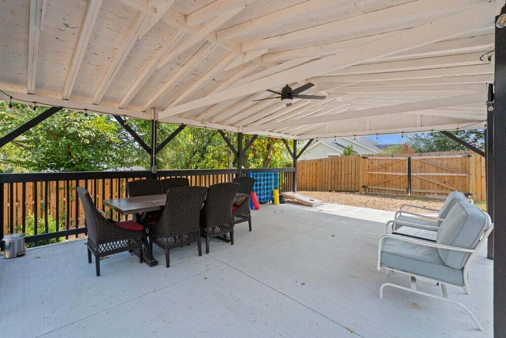 215 North 3rd Street Property Photo 65