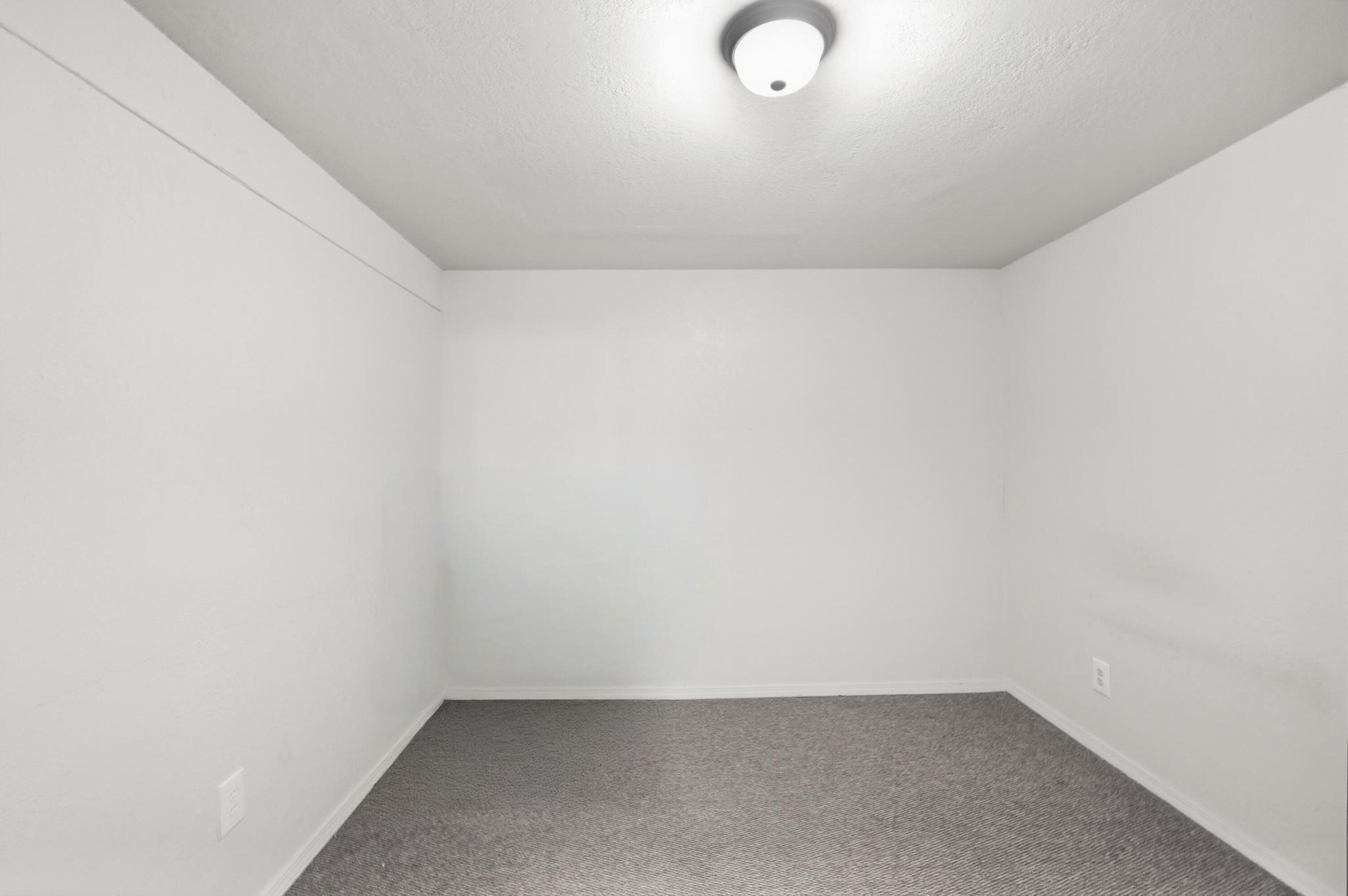 60334851 Property Photo 33