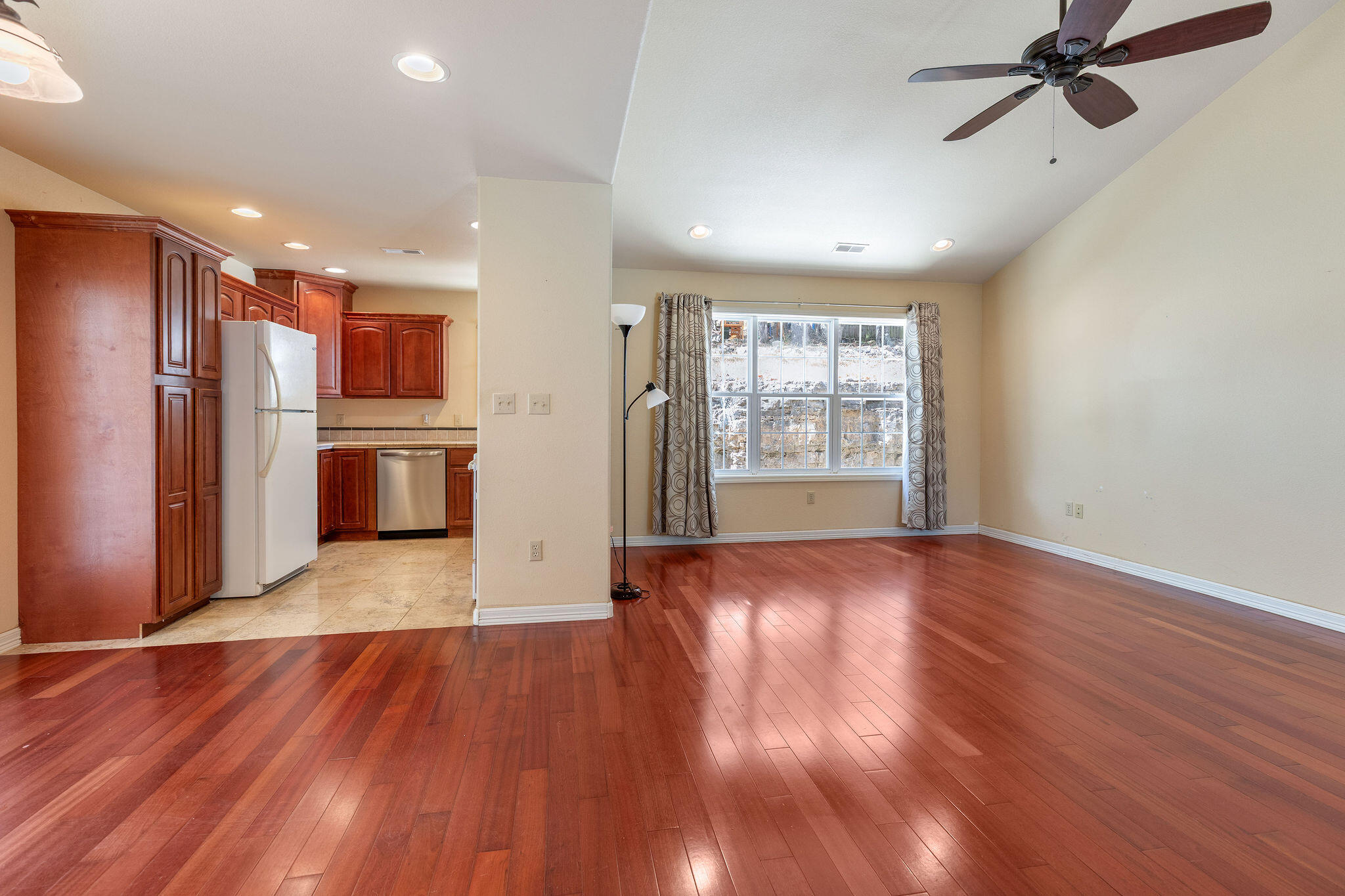 435 Eagle Drive Property Photo 5