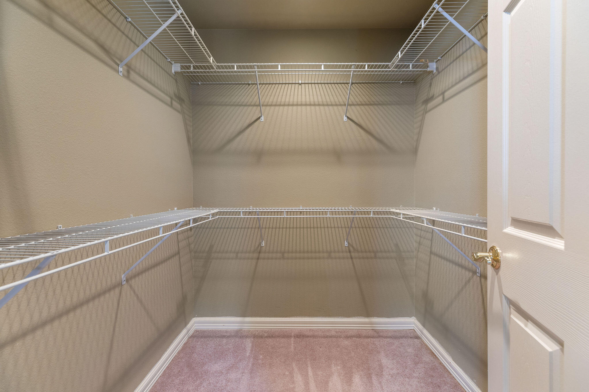 435 Eagle Drive Property Photo 12