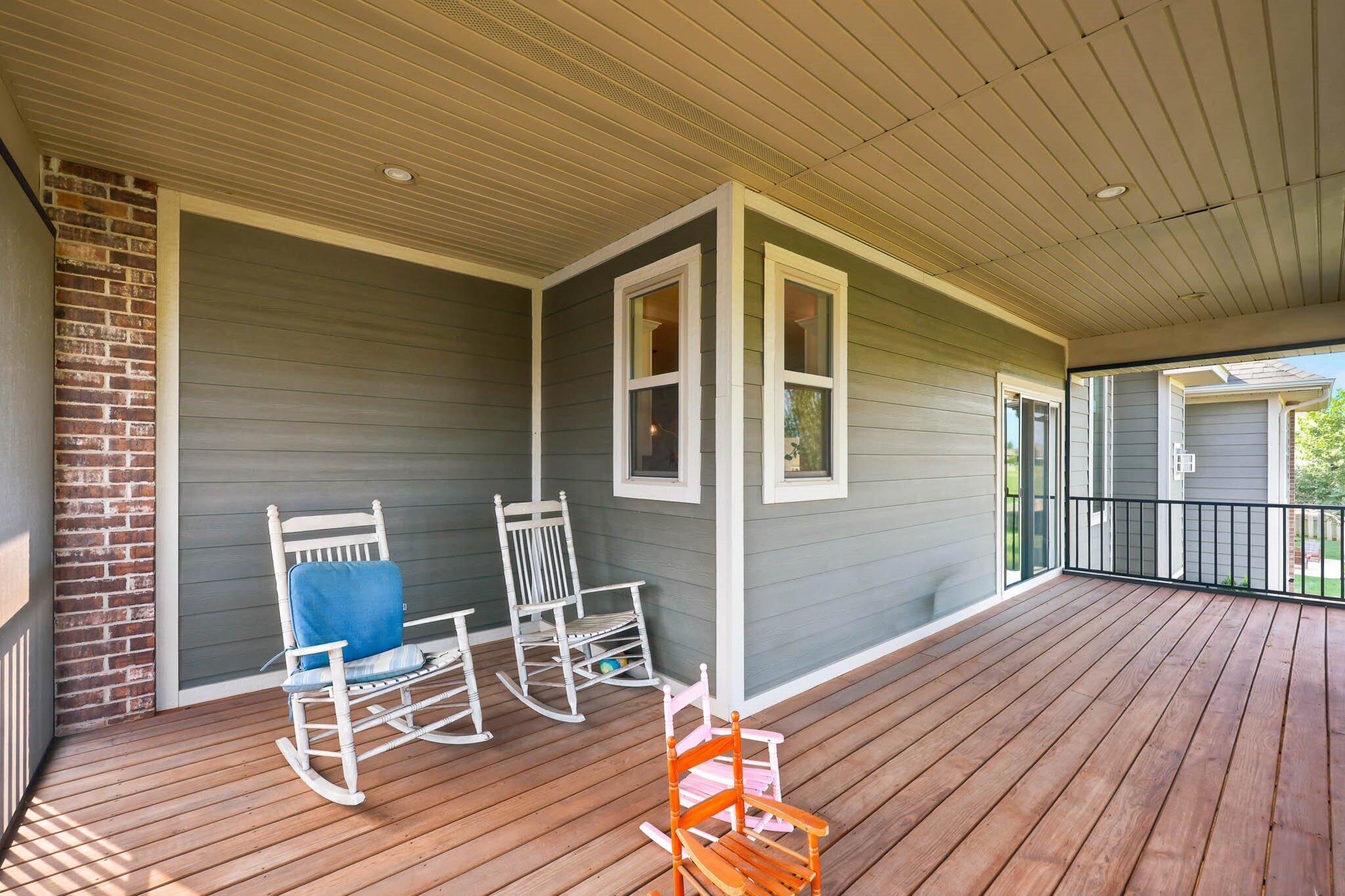 691 North Fox Hill Circle Property Photo 44