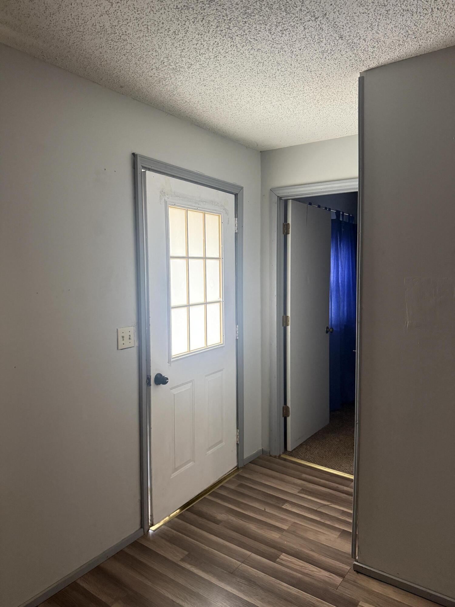 187 West Missouri Street Property Photo 7