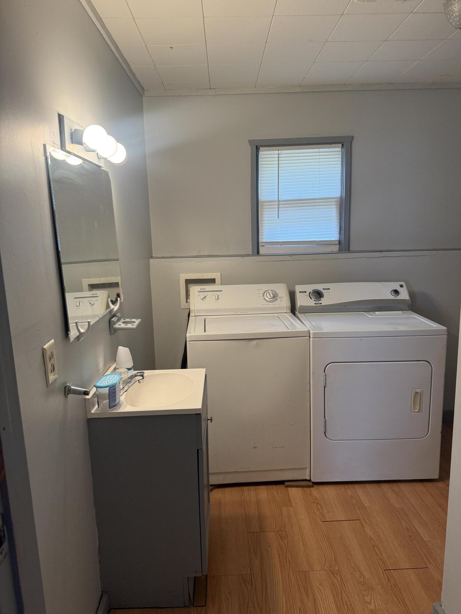 187 West Missouri Street Property Photo 16