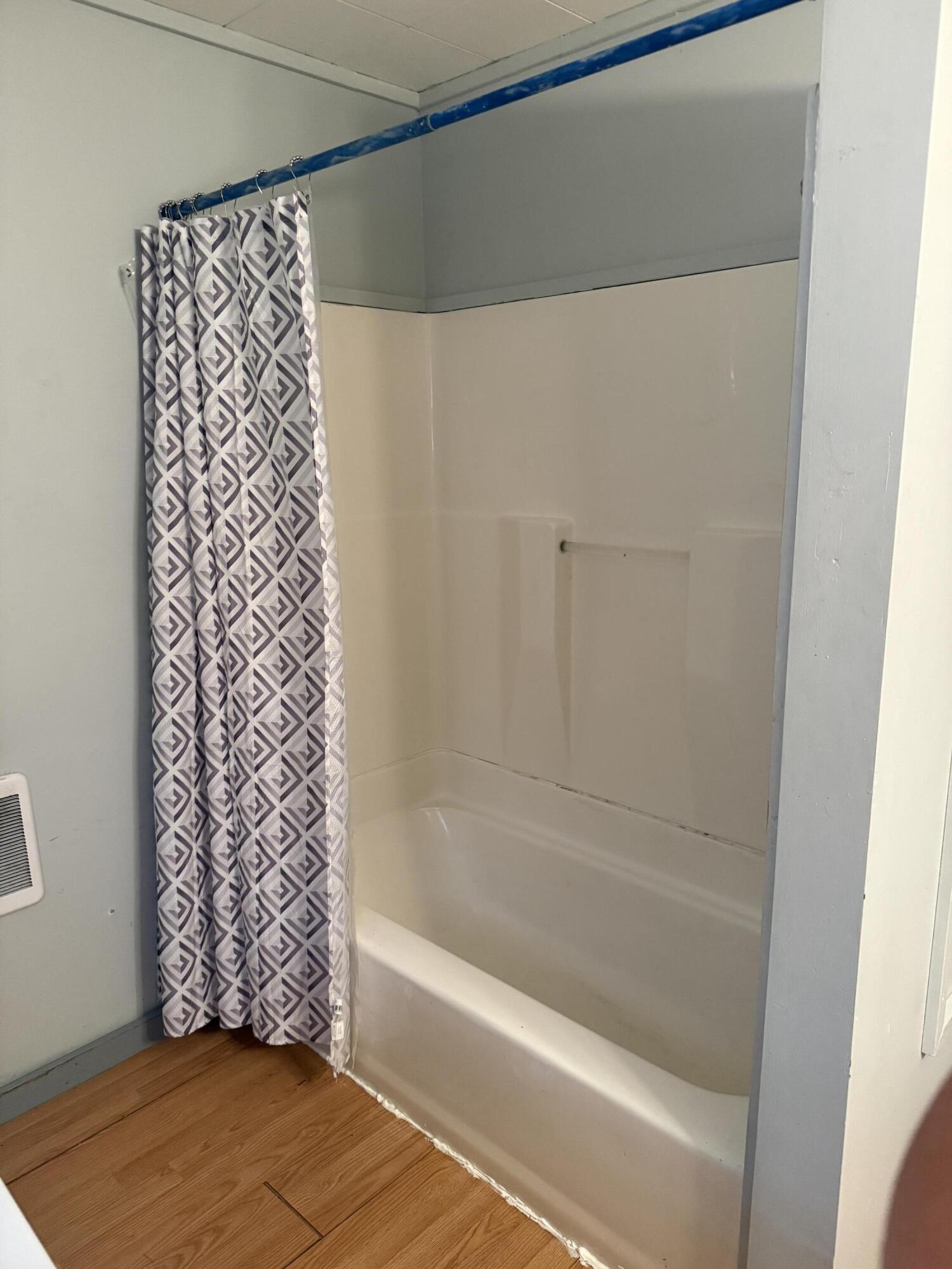 187 West Missouri Street Property Photo 18