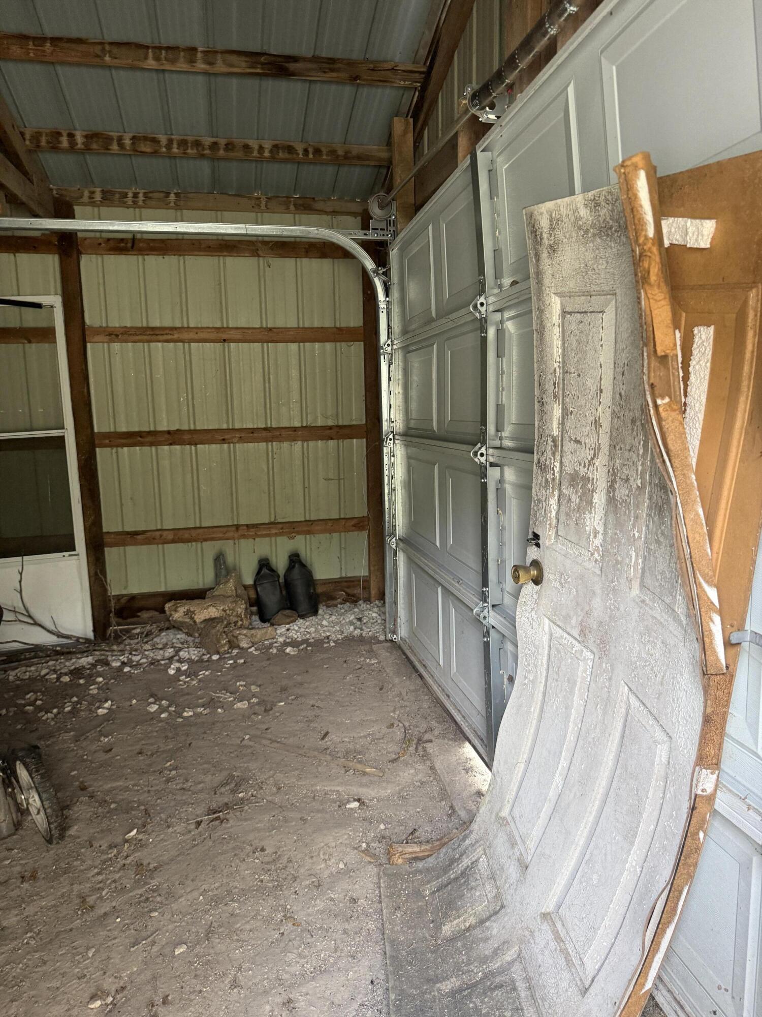 187 West Missouri Street Property Photo 39