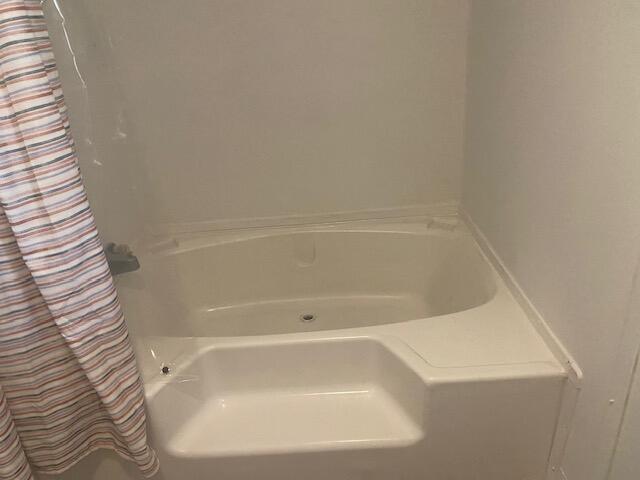 213 East Garfield Avenue Property Photo 12