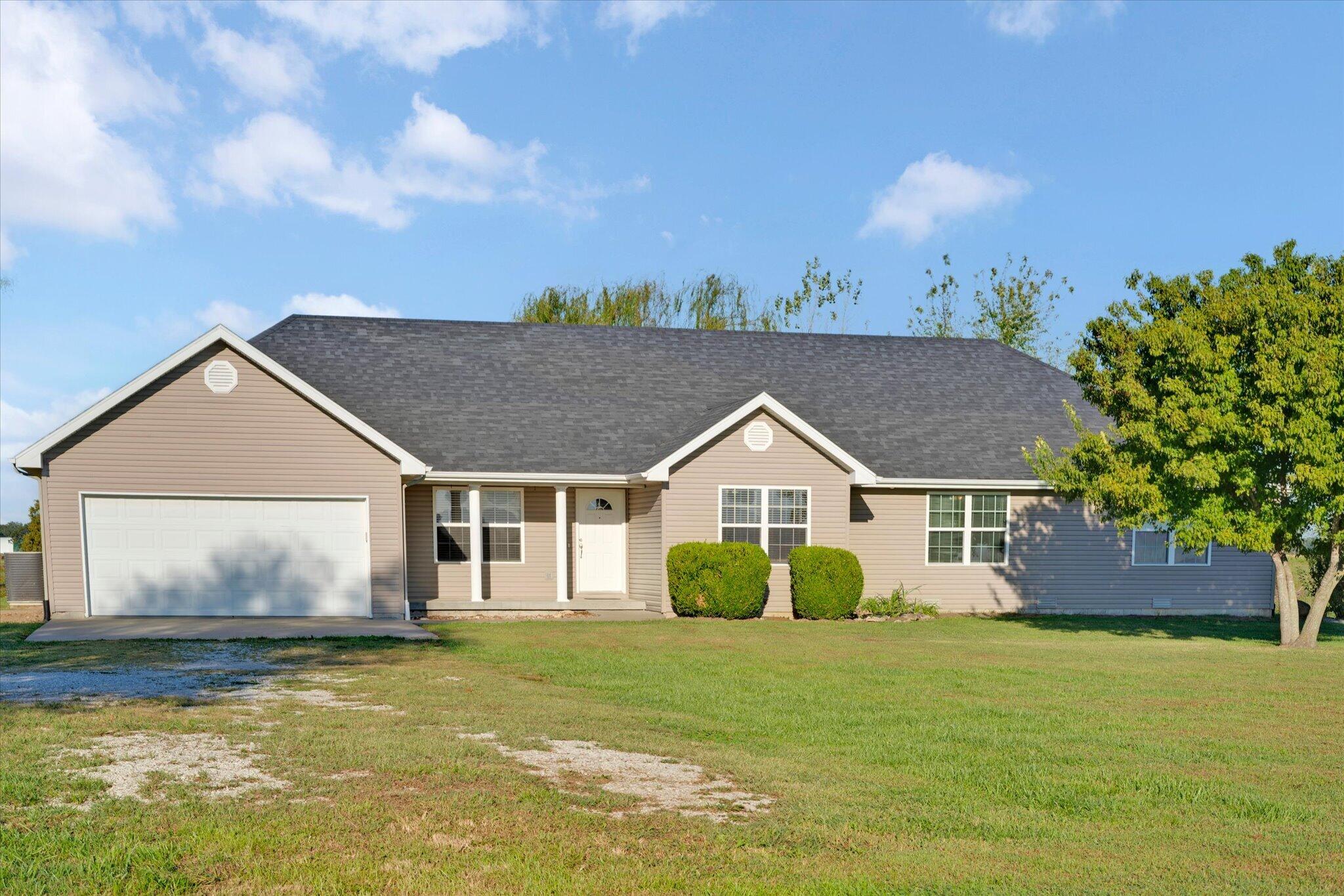 7205 Southeast Highway Mm Property Photo 1