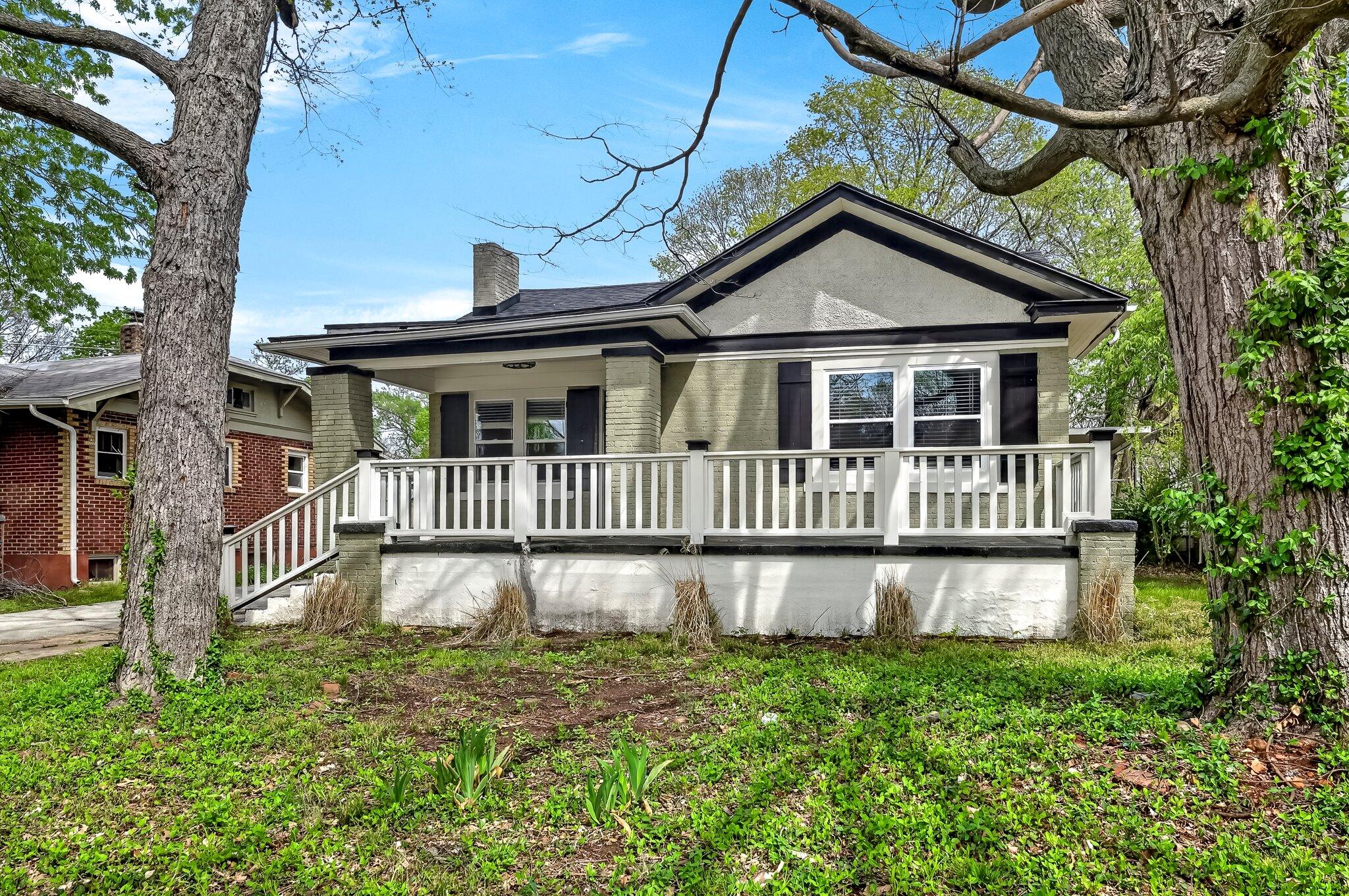620 South Weller Avenue Property Photo 1