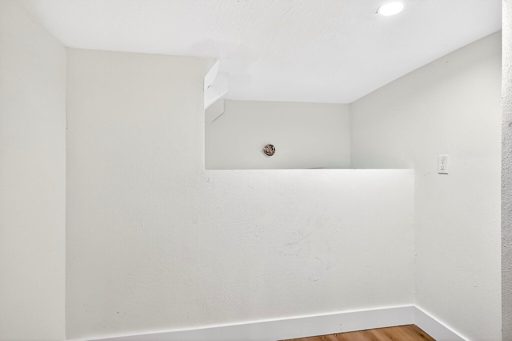 620 South Weller Avenue Property Photo 28