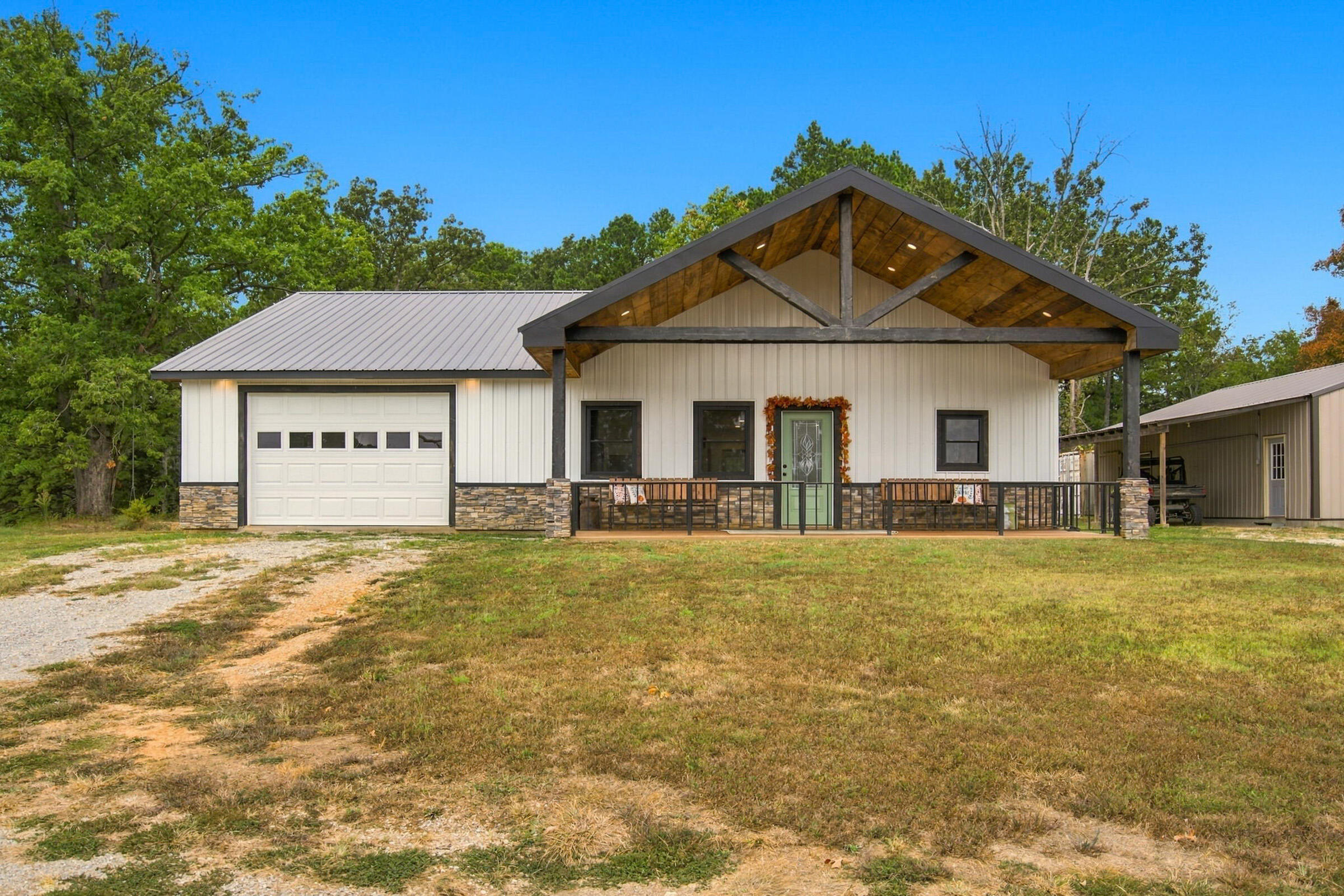 1800 County Road 1030 Property Photo 1