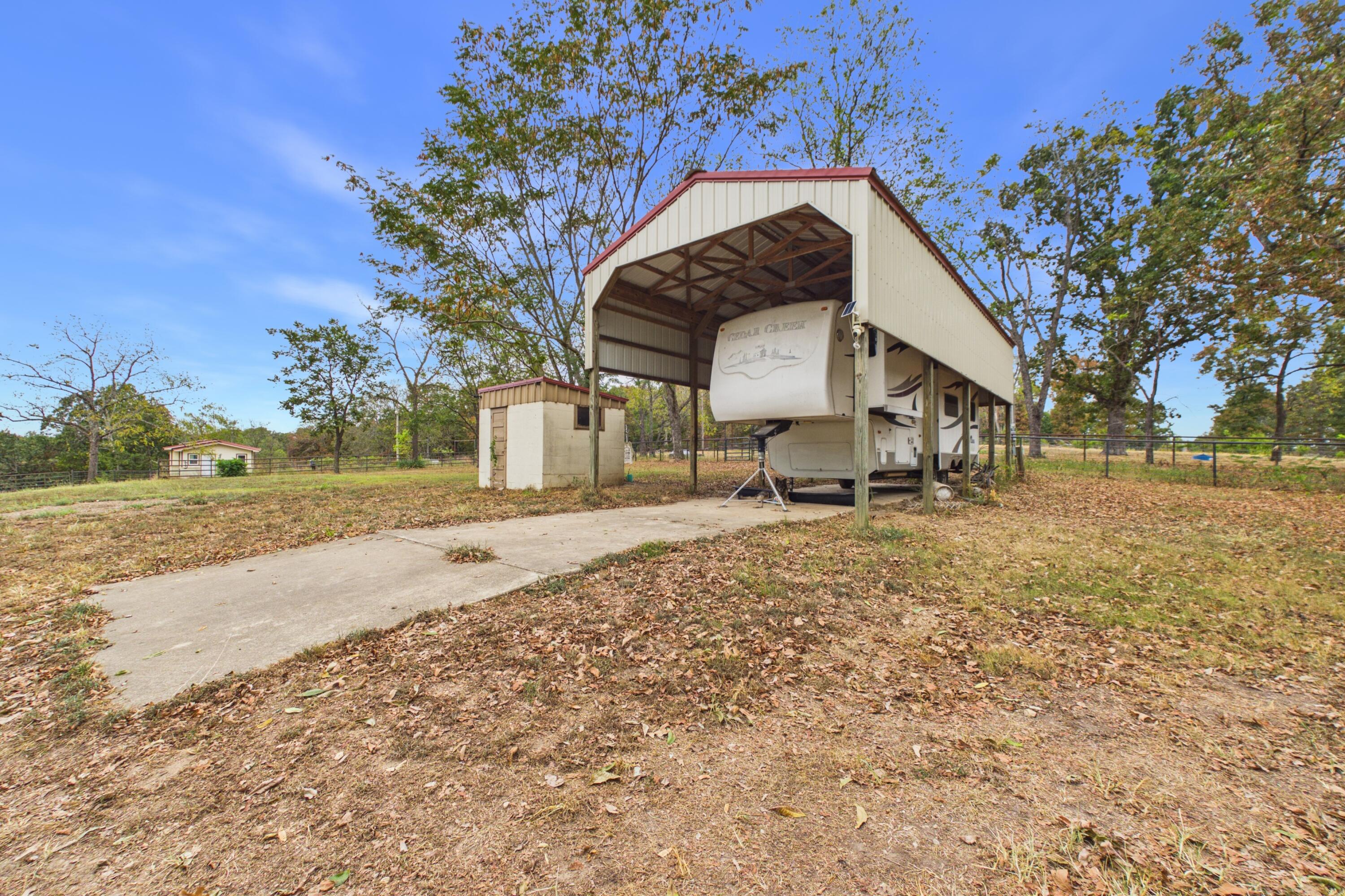 251 County Road 323 Property Photo 27