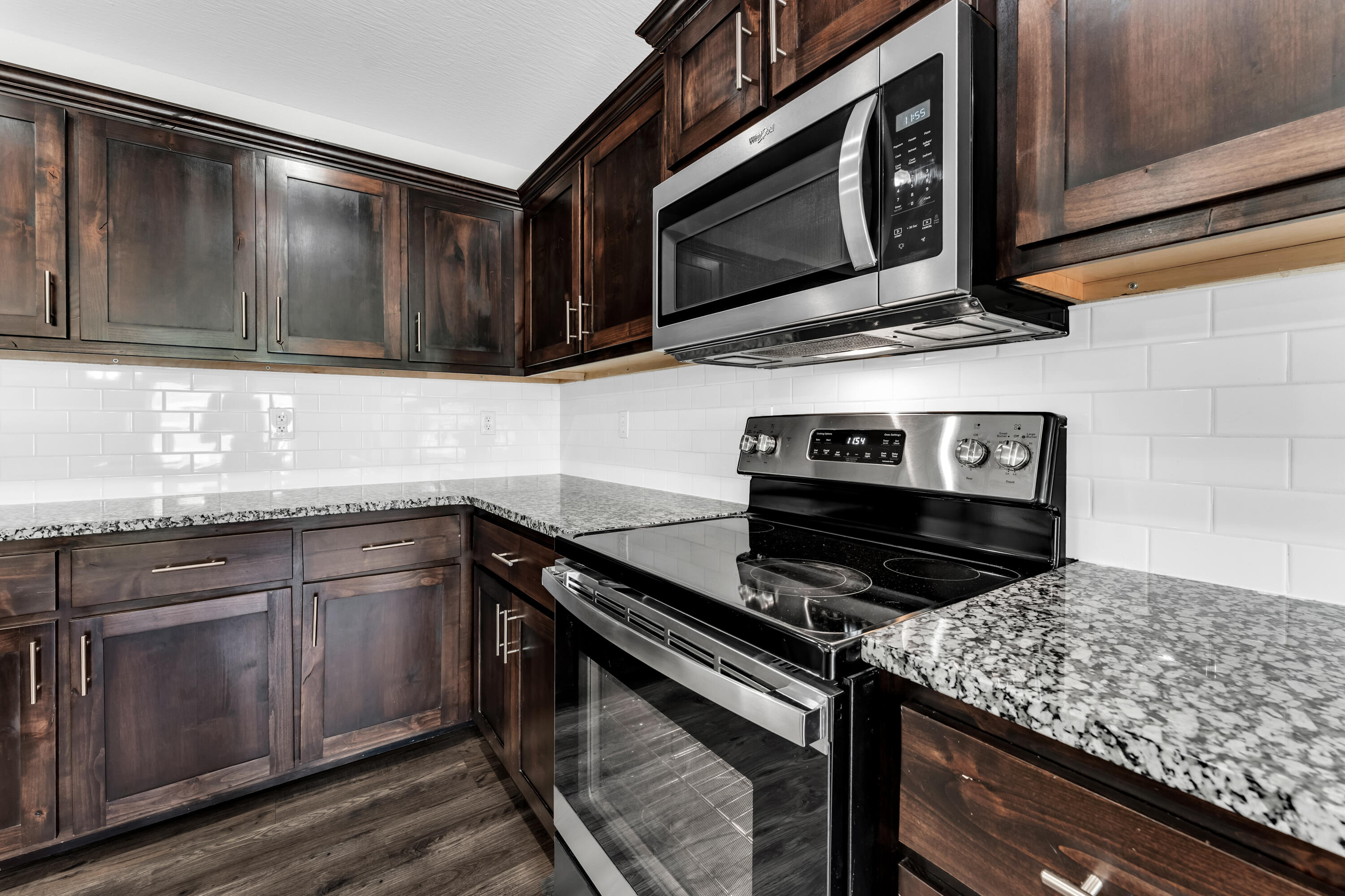 633 South Southgate Drive Property Photo 11
