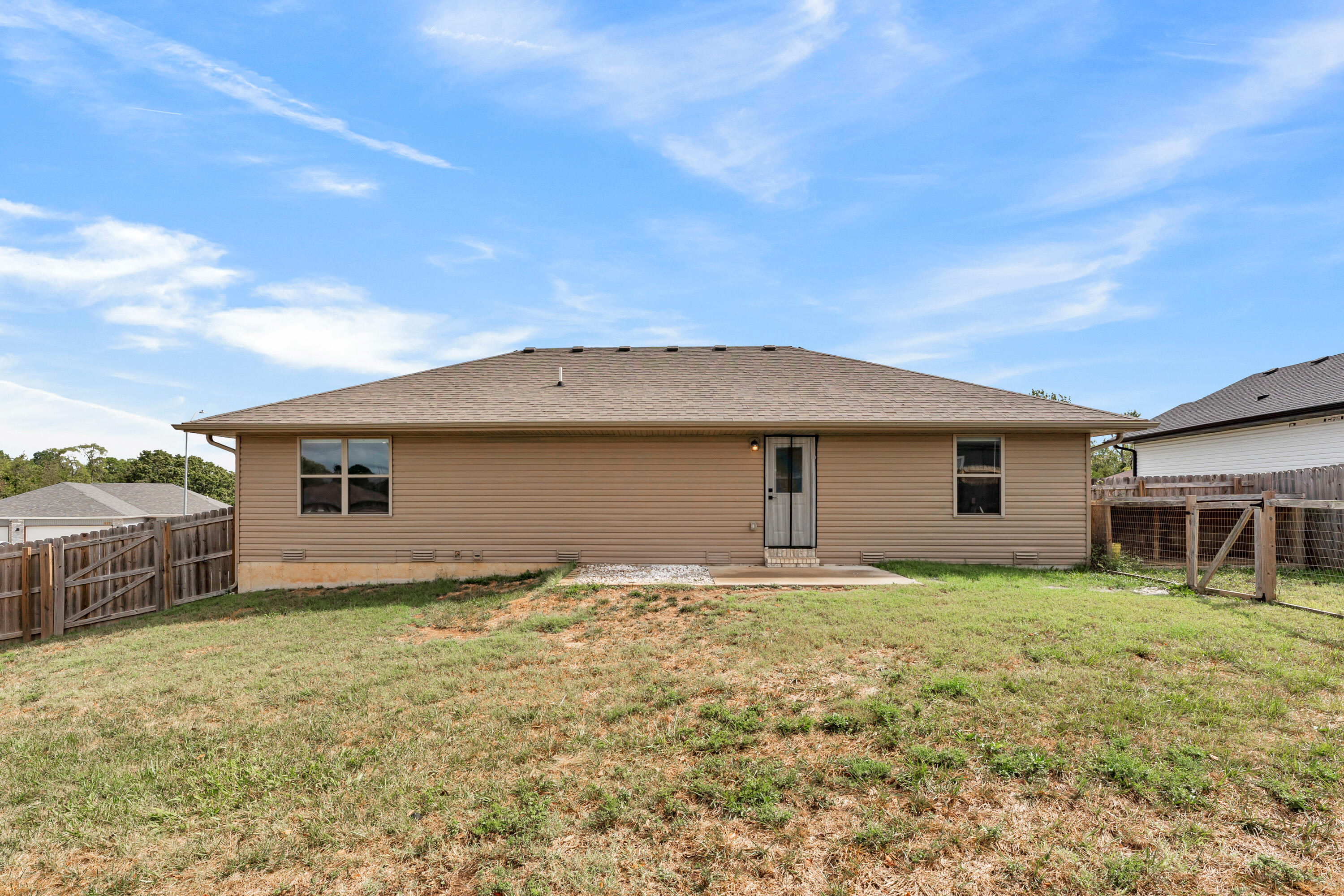 633 South Southgate Drive Property Photo 32