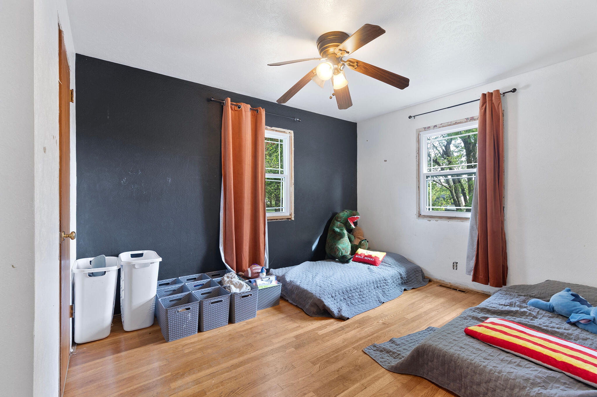 209 Par Avenue Property Photo 1