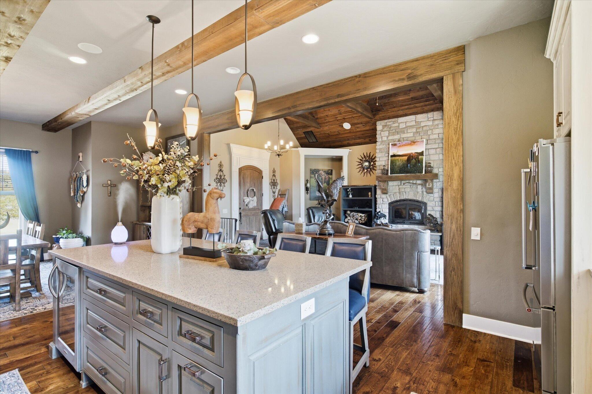 136 Arabian Way Property Photo 17