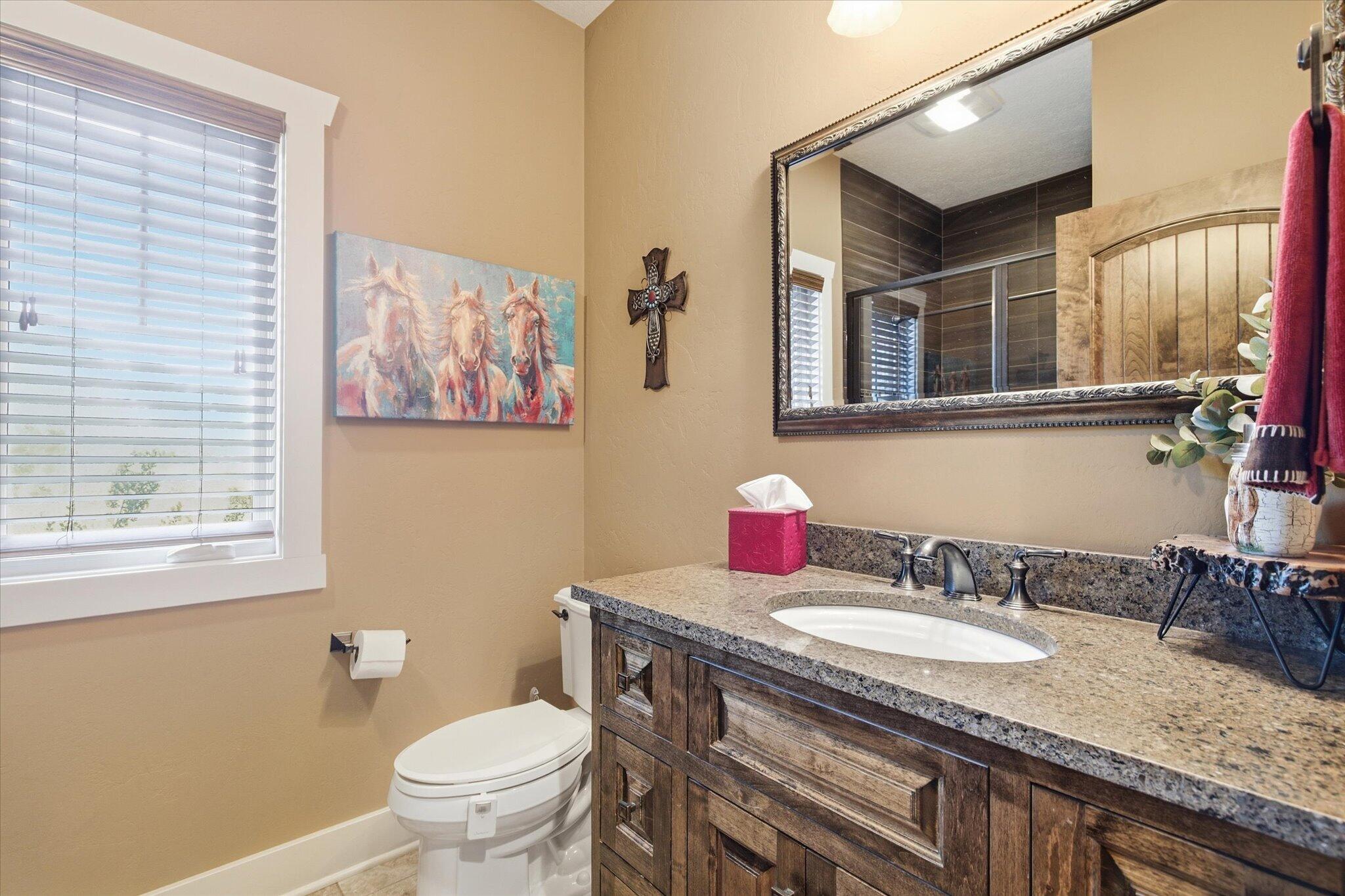 136 Arabian Way Property Photo 31