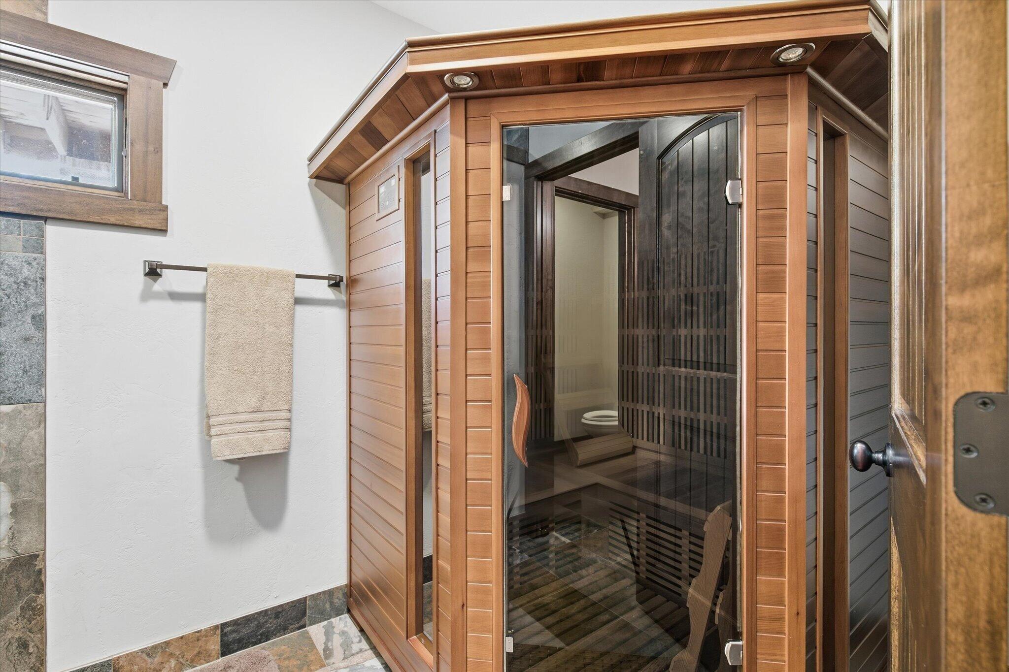 136 Arabian Way Property Photo 49