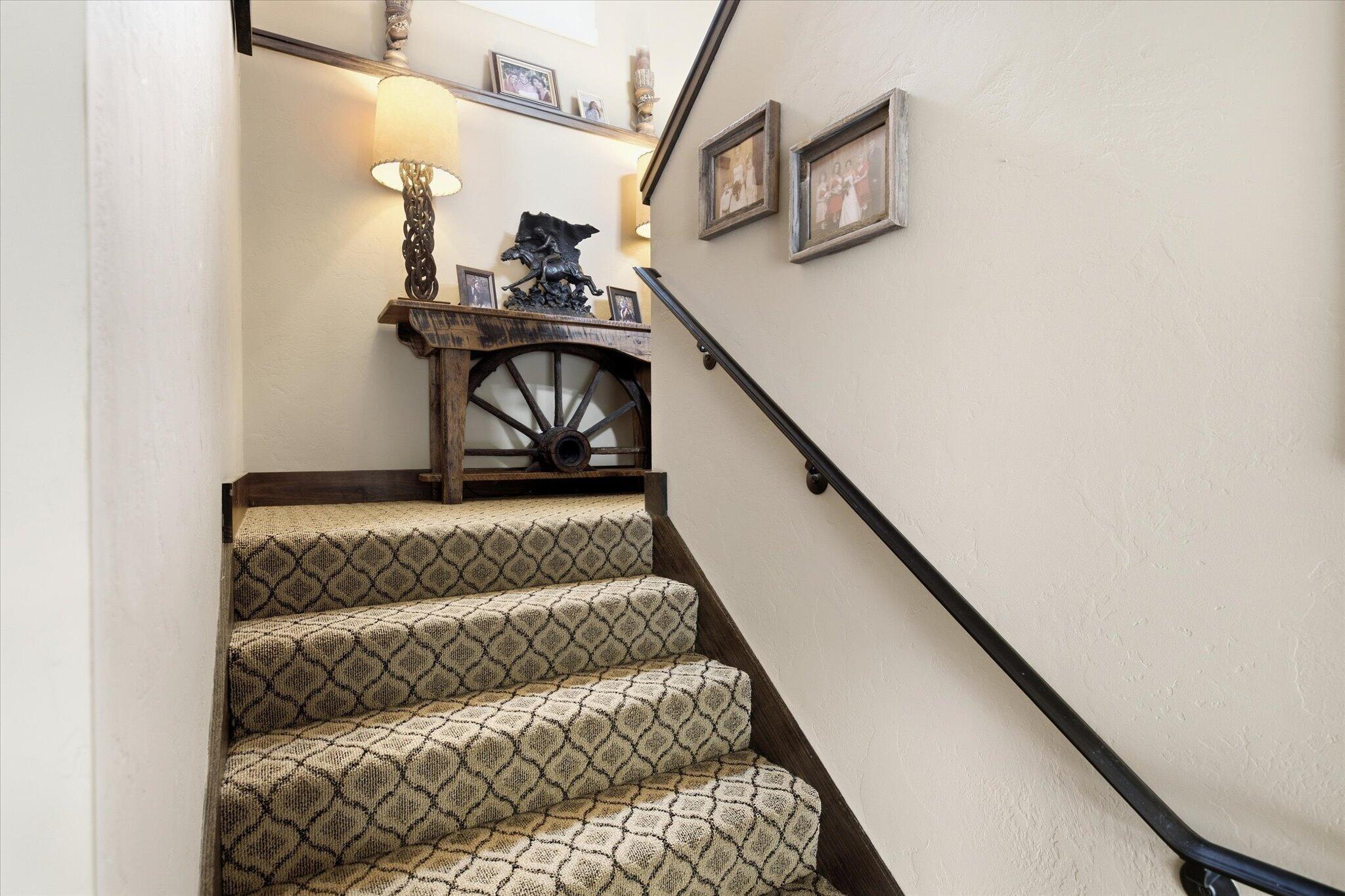136 Arabian Way Property Photo 53