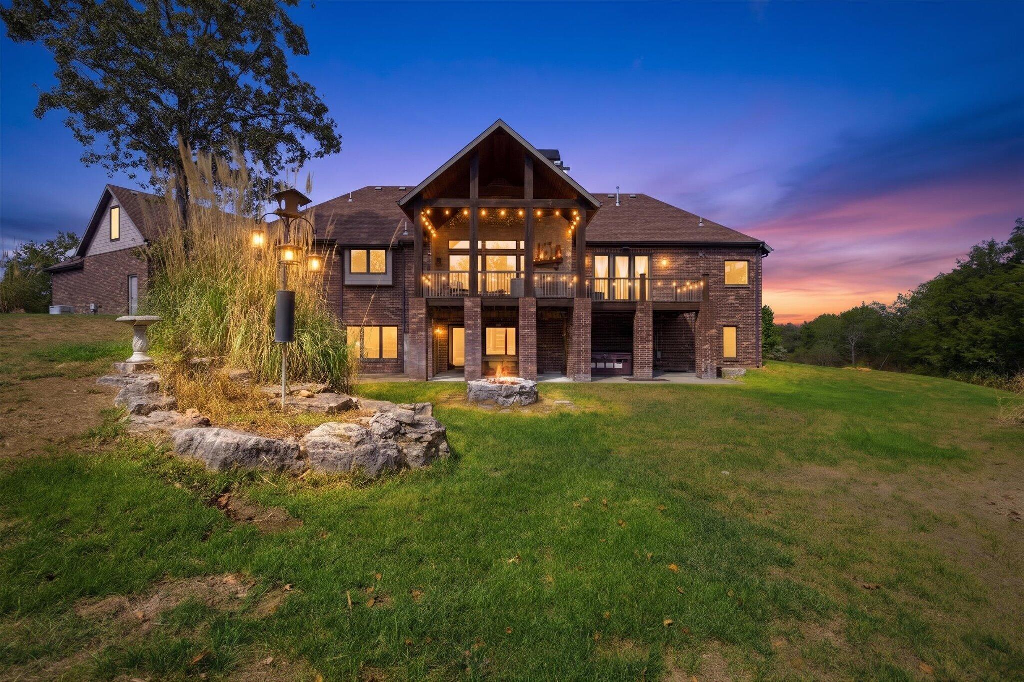 136 Arabian Way Property Photo 69