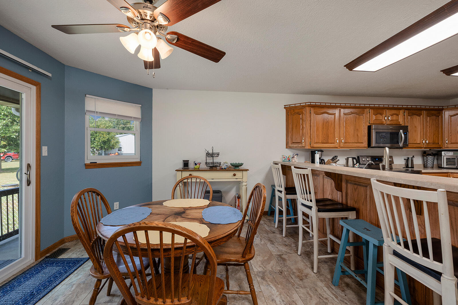 86 Rebas Hazelnut Drive Property Photo 12
