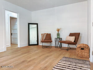 404 Rockhill Road Property Photo 4