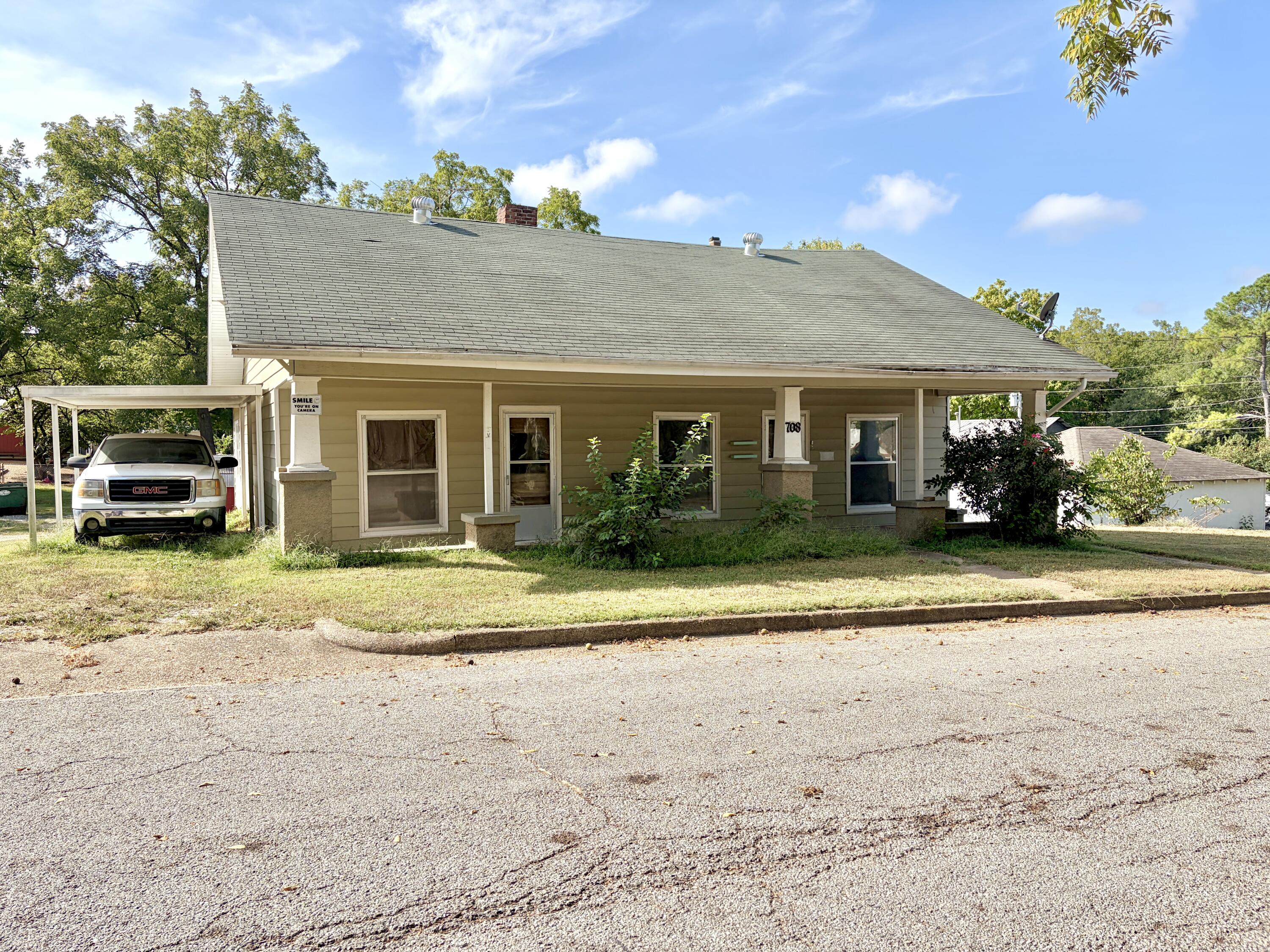 708 Worcester Street Property Photo 3