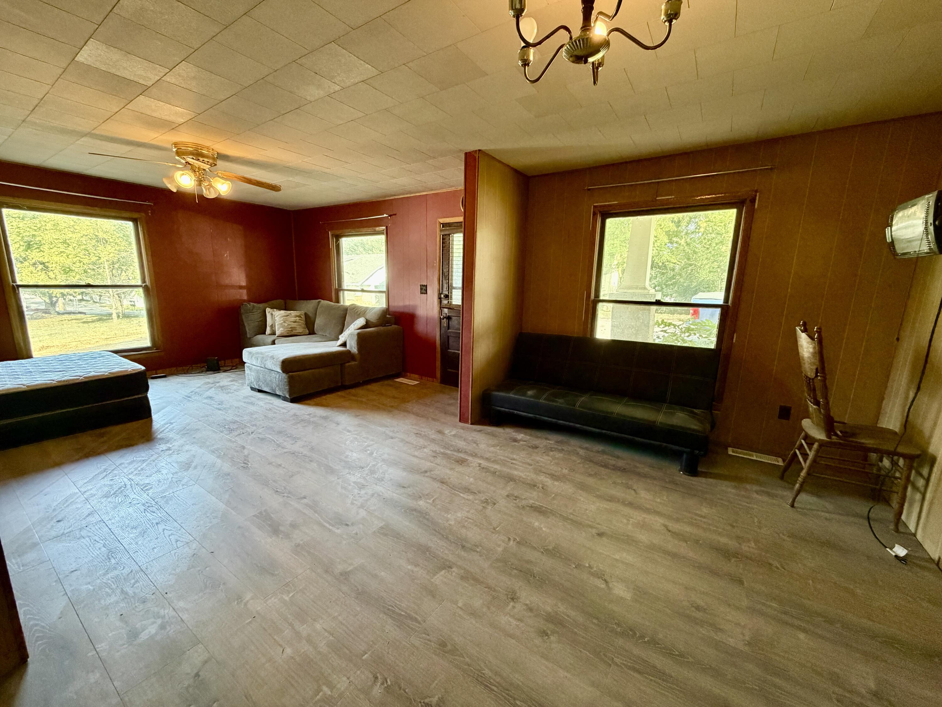 708 Worcester Street Property Photo 6