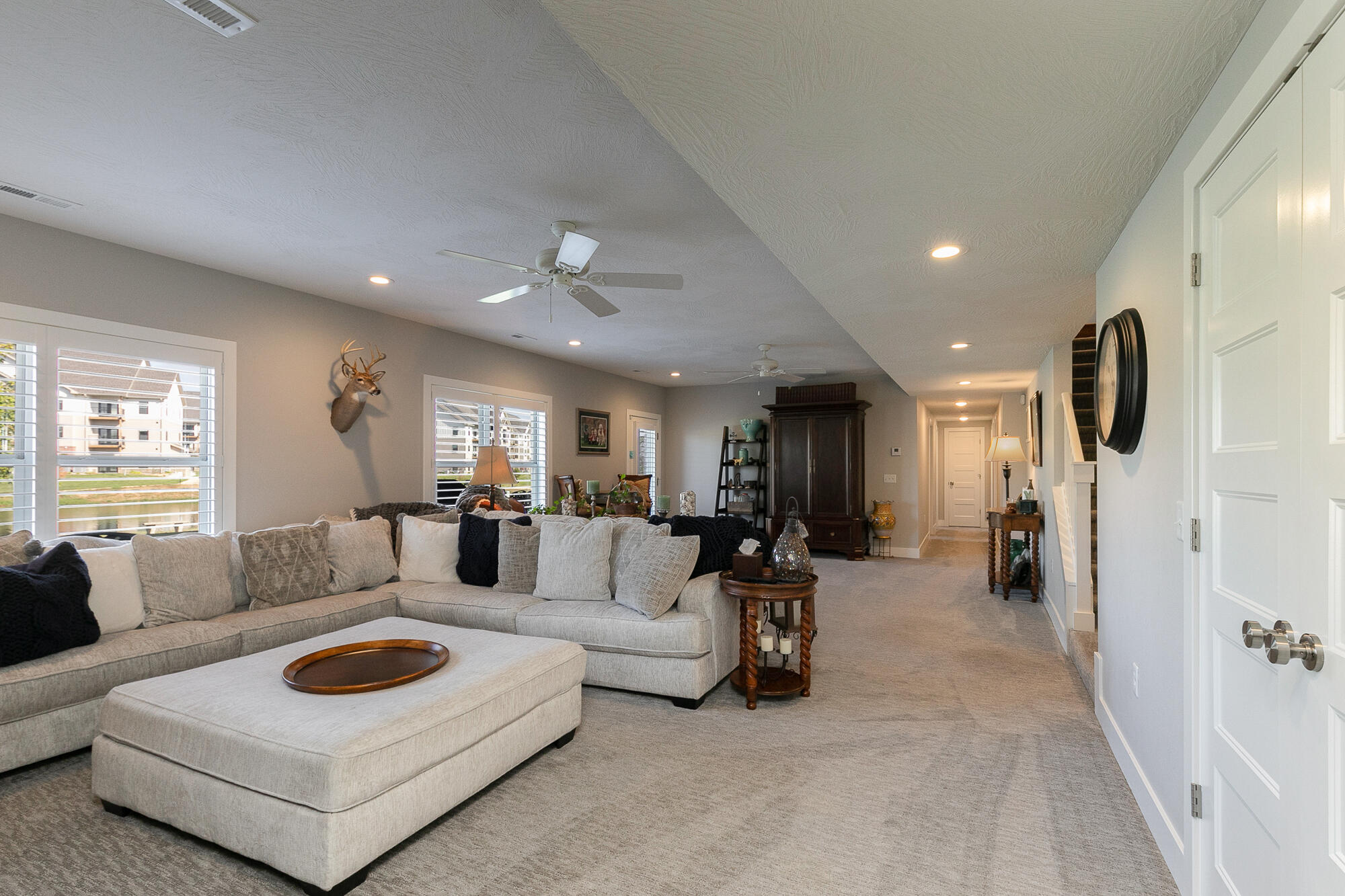 703 North Fox Hill Circle Property Photo 6