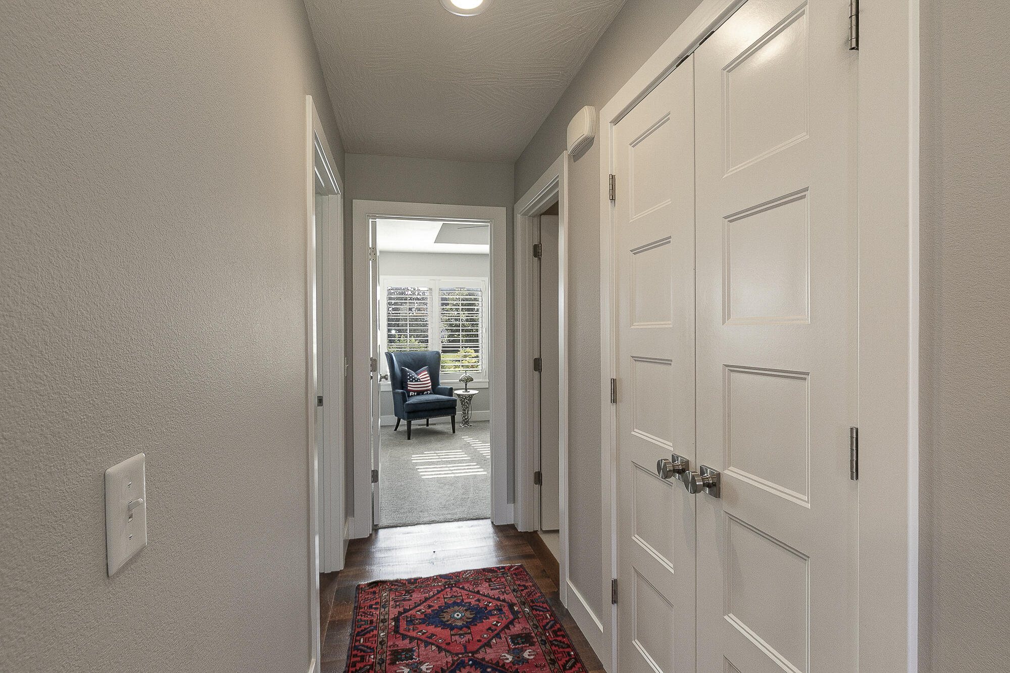 703 North Fox Hill Circle Property Photo 24
