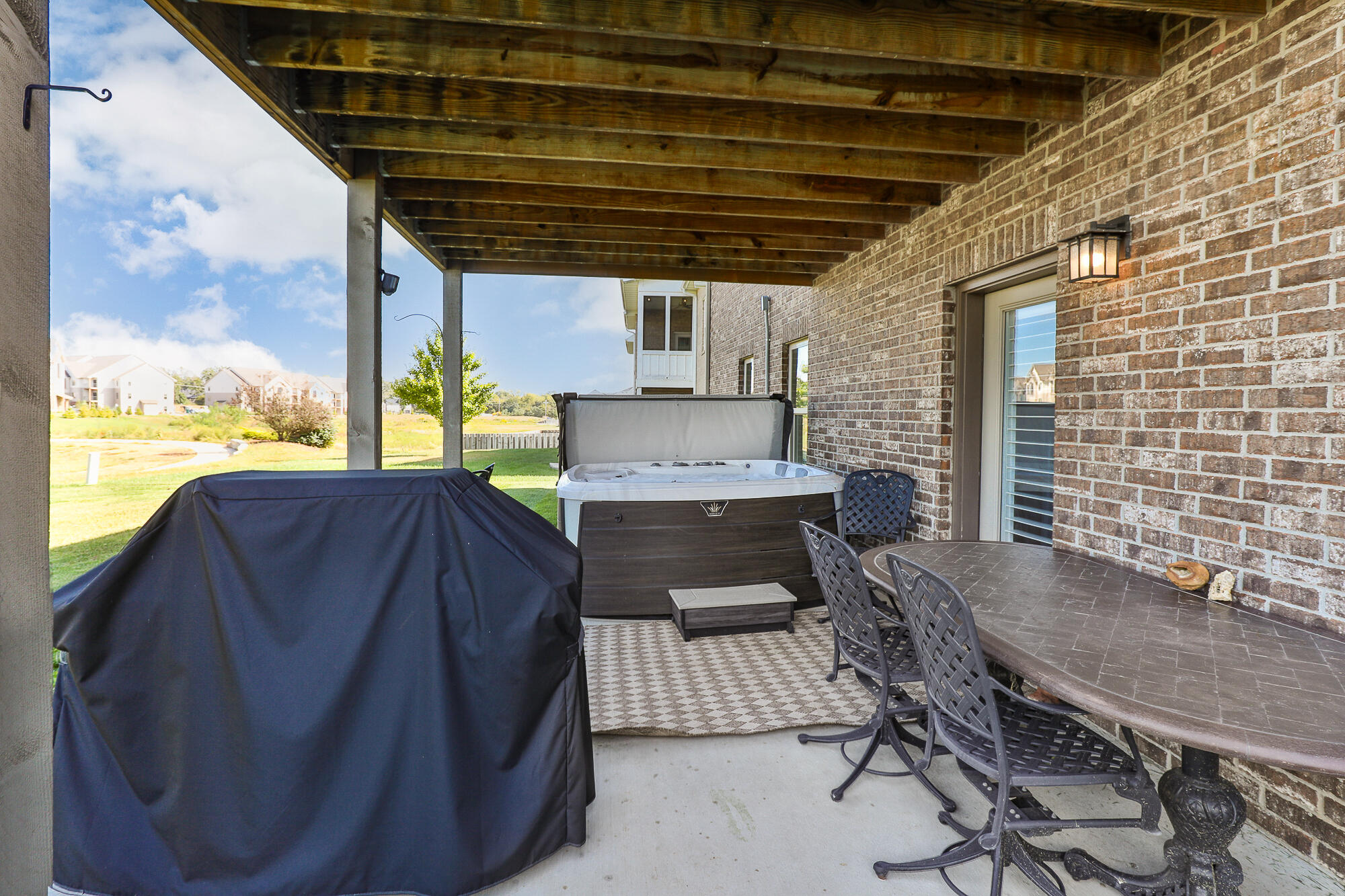 703 North Fox Hill Circle Property Photo 46