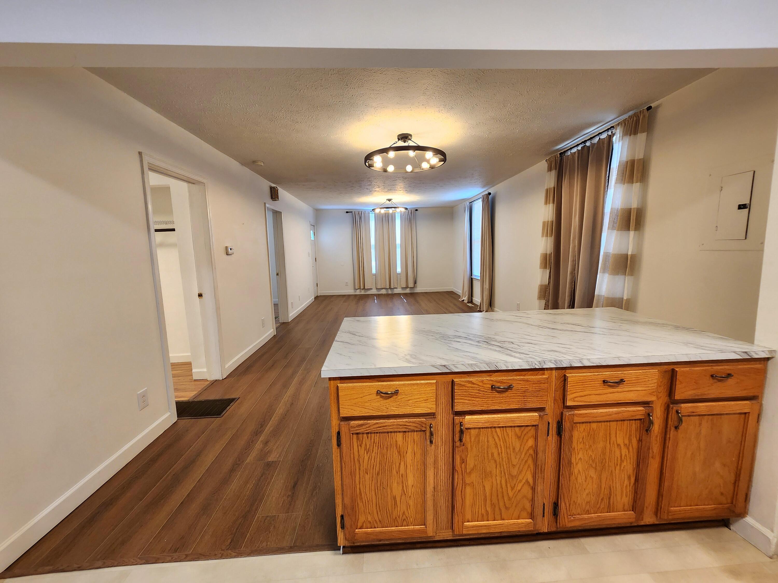 1211 West Calhoun Street Property Photo 13