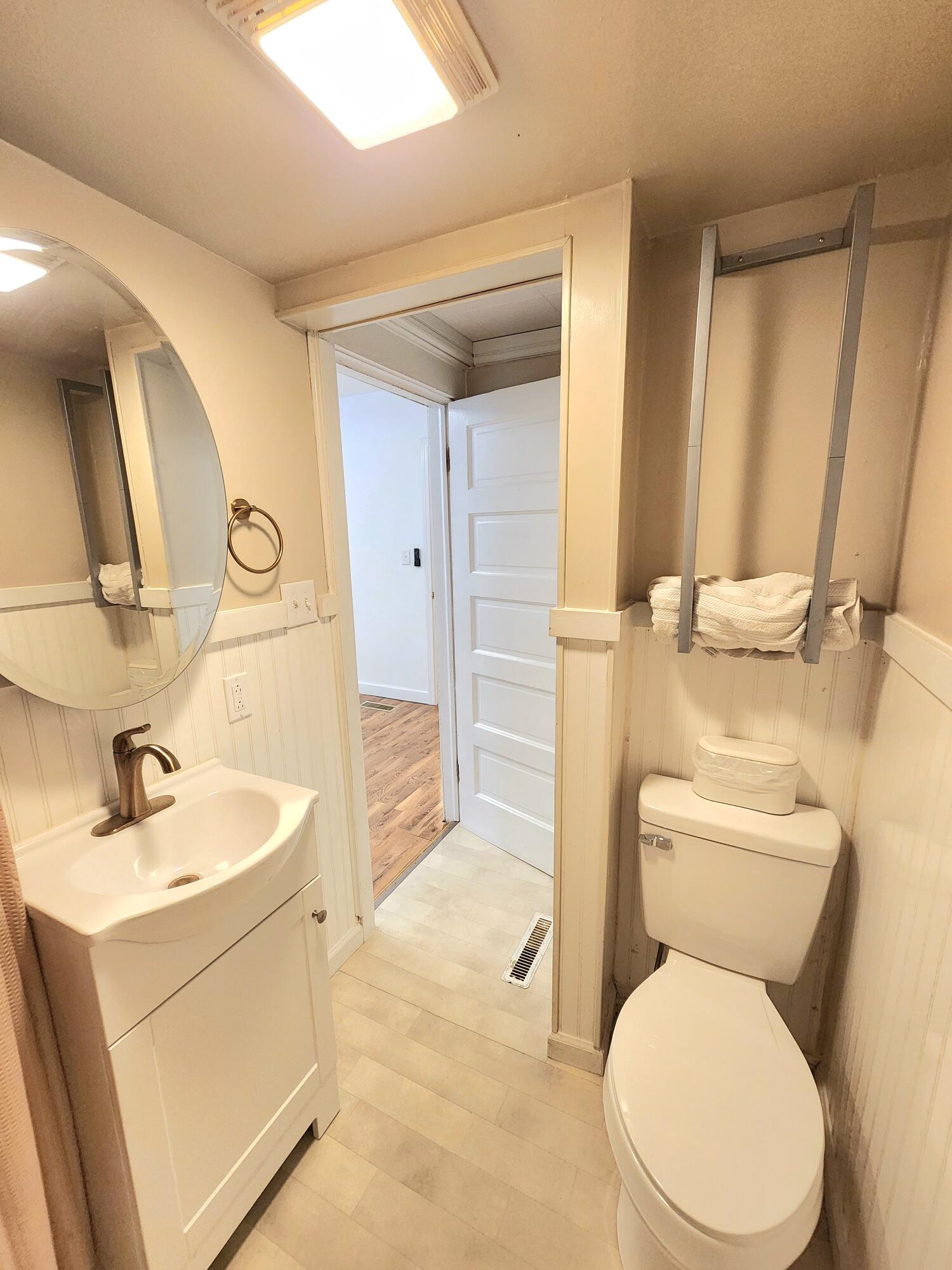 1211 West Calhoun Street Property Photo 24