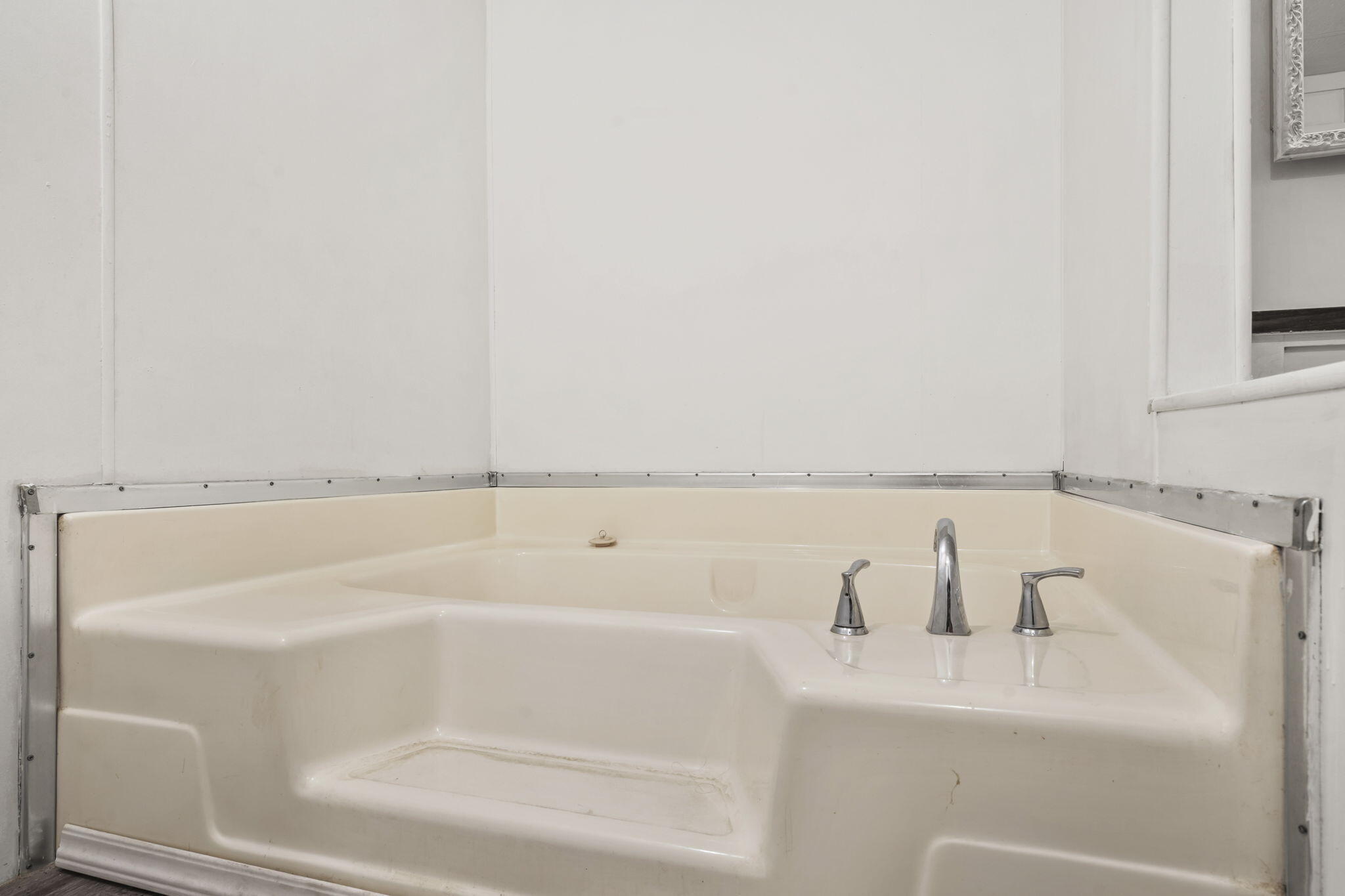 73 Stonemont Road Property Photo 24