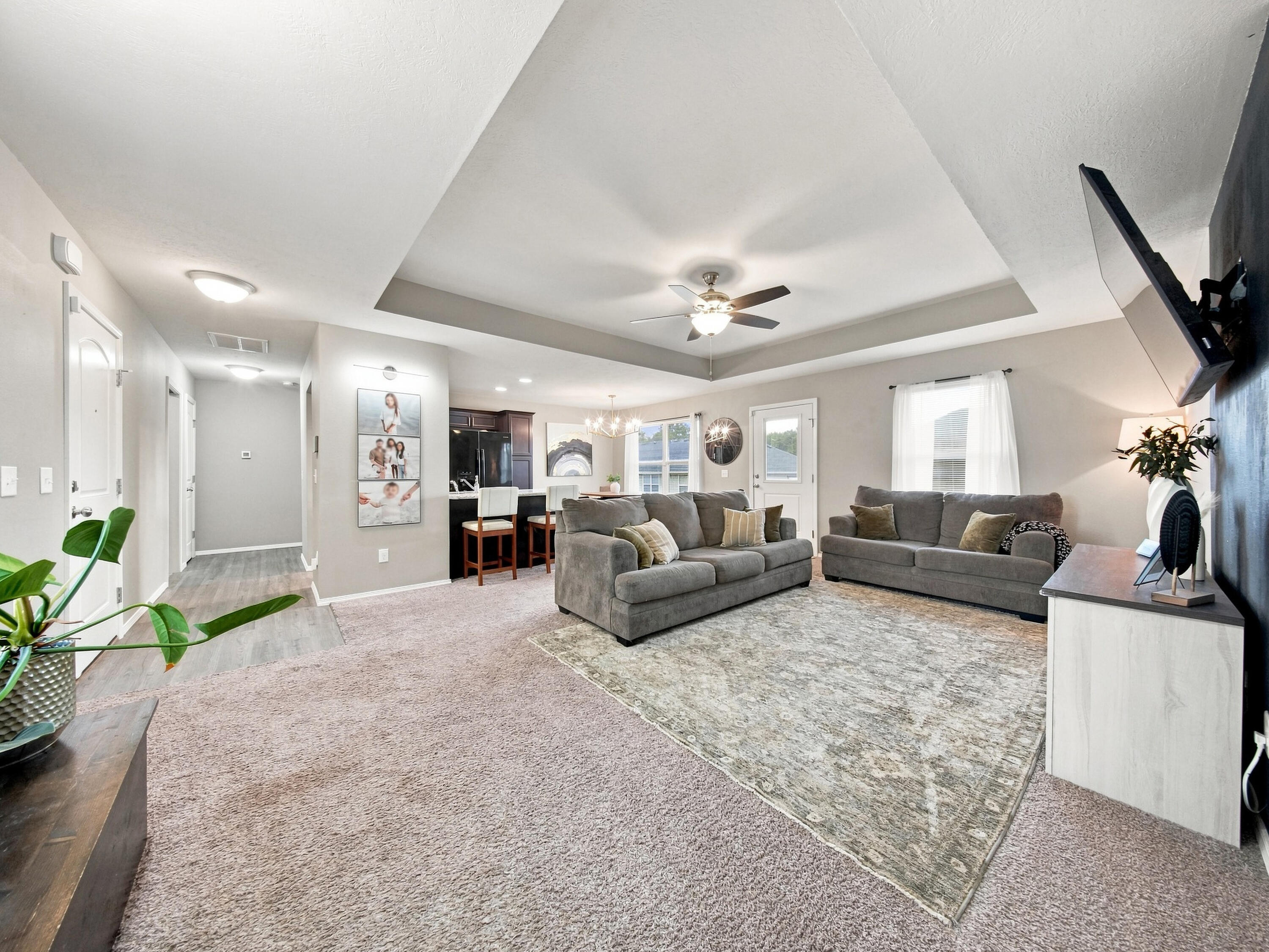 1340 South Rome Avenue Property Photo 3