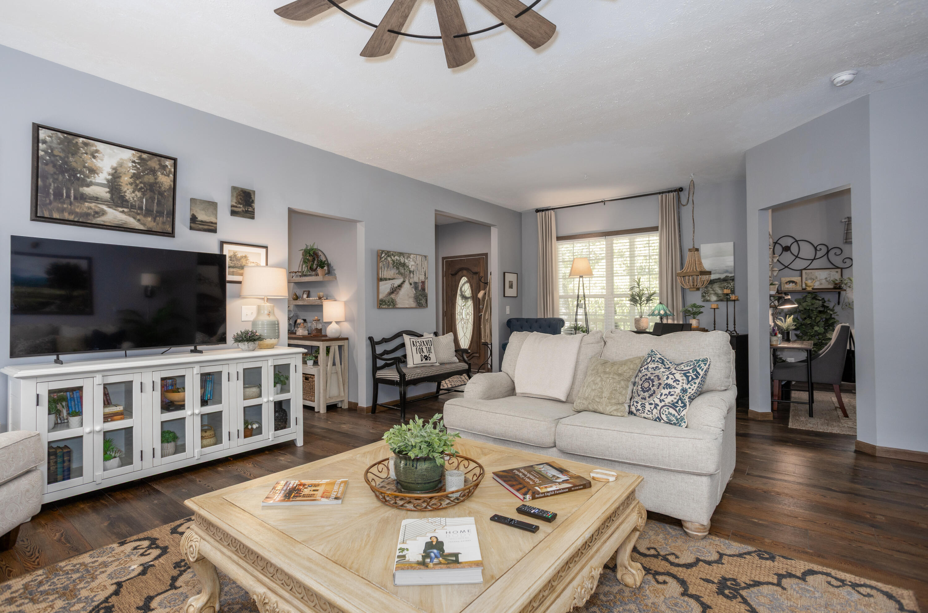 10420 Dogwood Road Property Photo 8