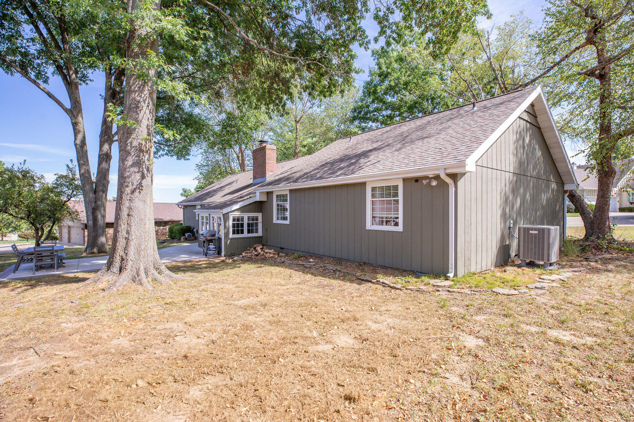 8206 Oakmont Drive Property Photo 25