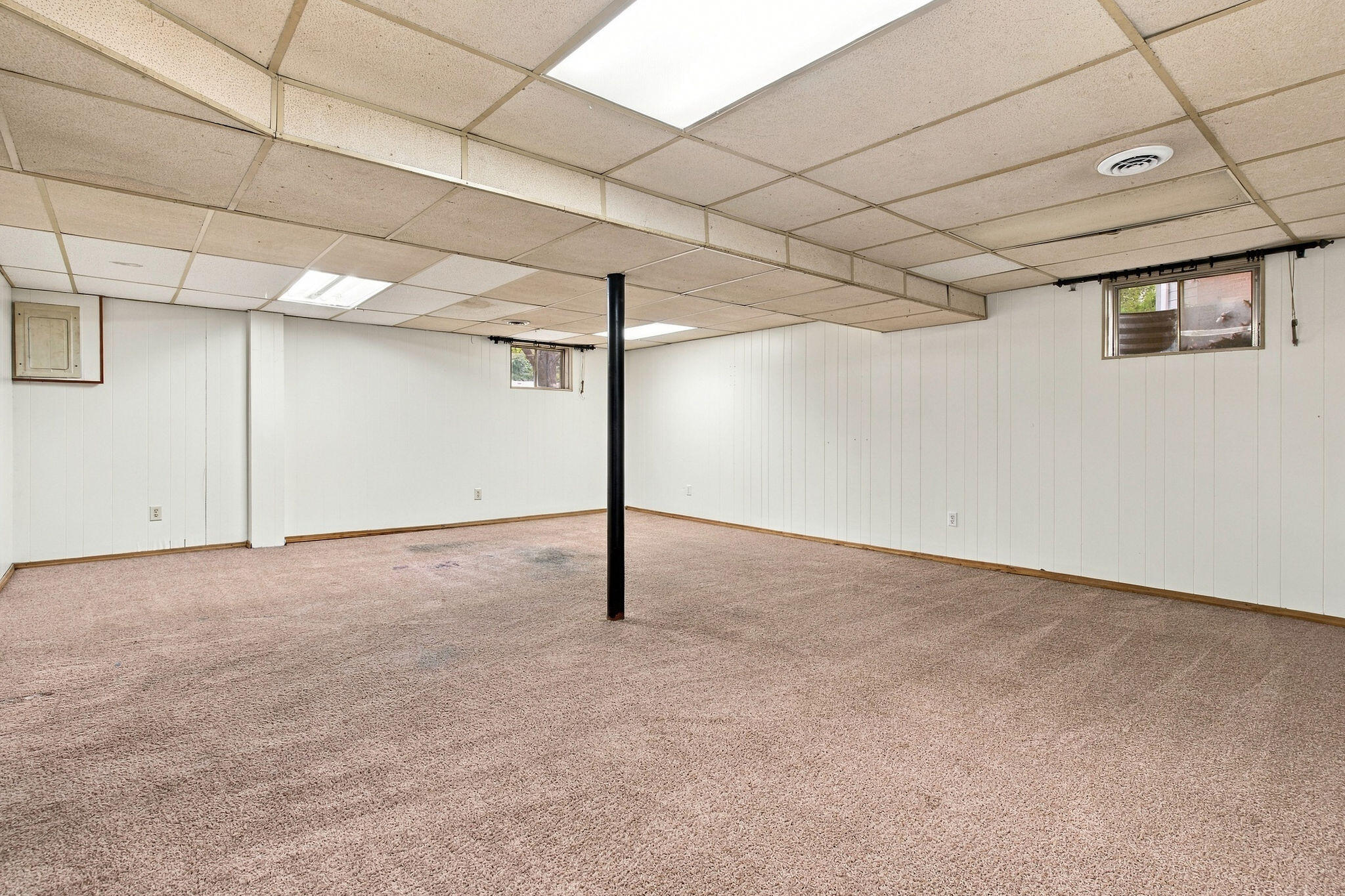 2924 South Chambery Avenue Property Photo 29
