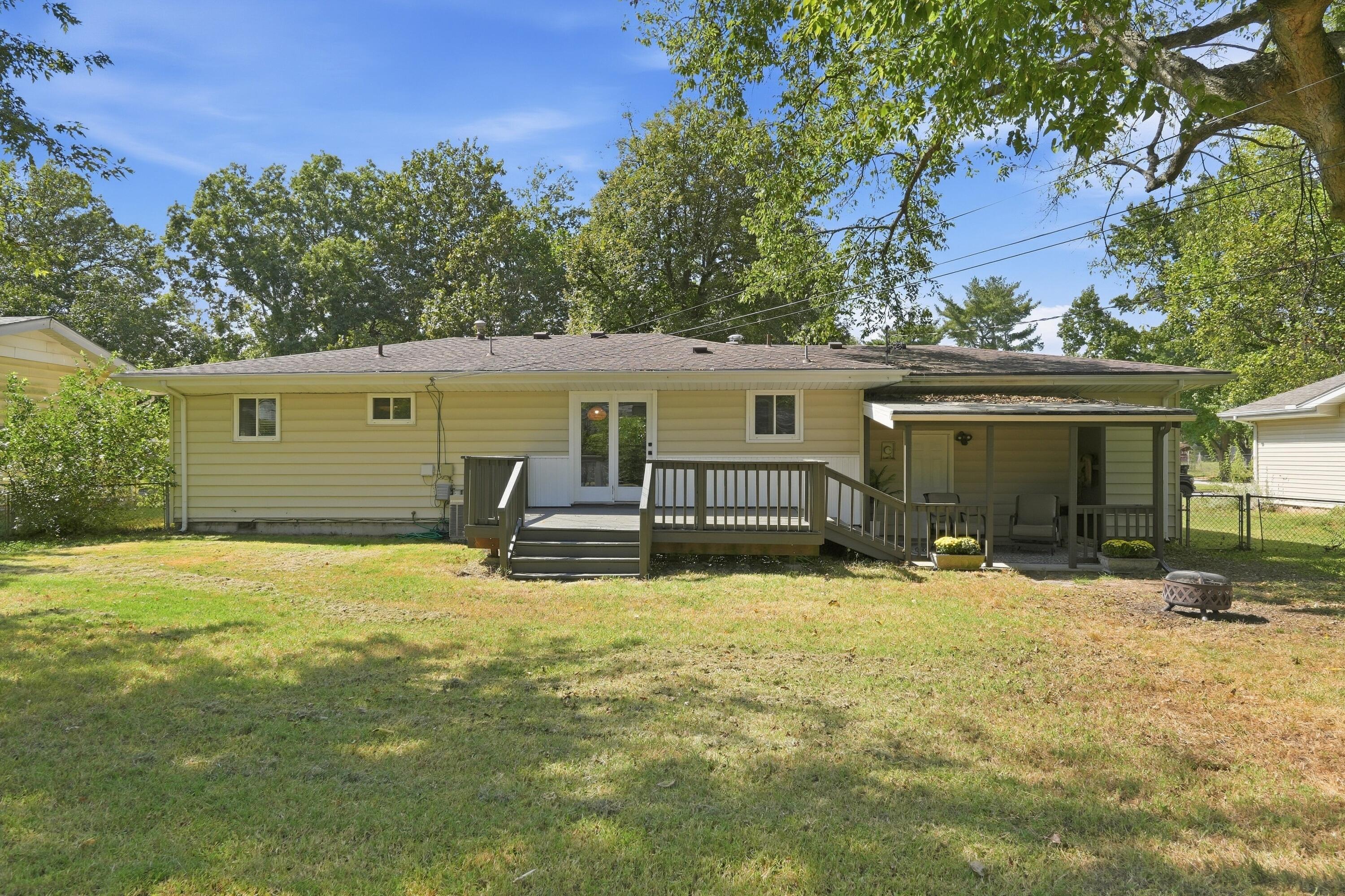 2302 South Linden Avenue Property Photo 31