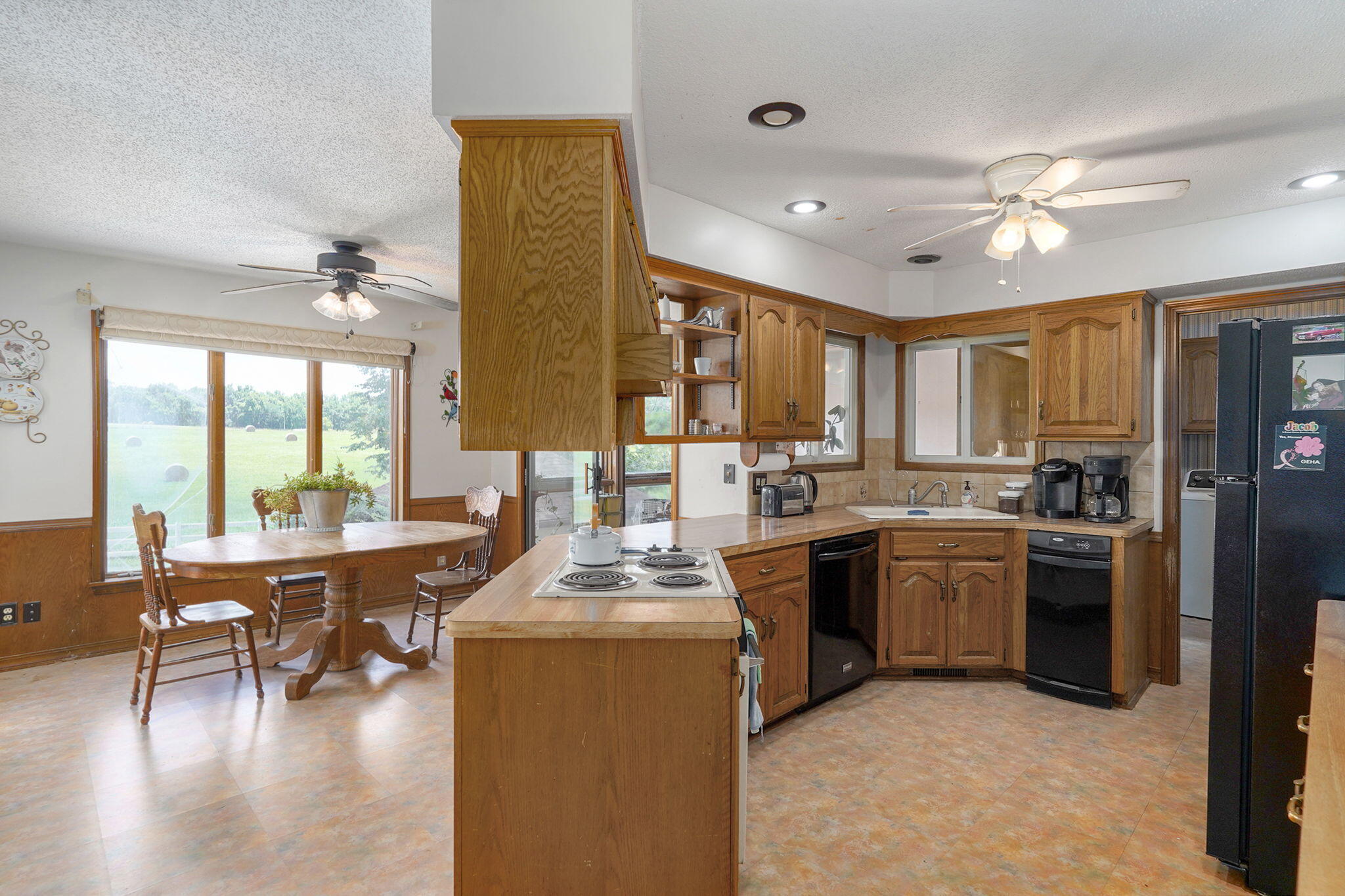 7720 West Farm Road 144 Property Photo 22