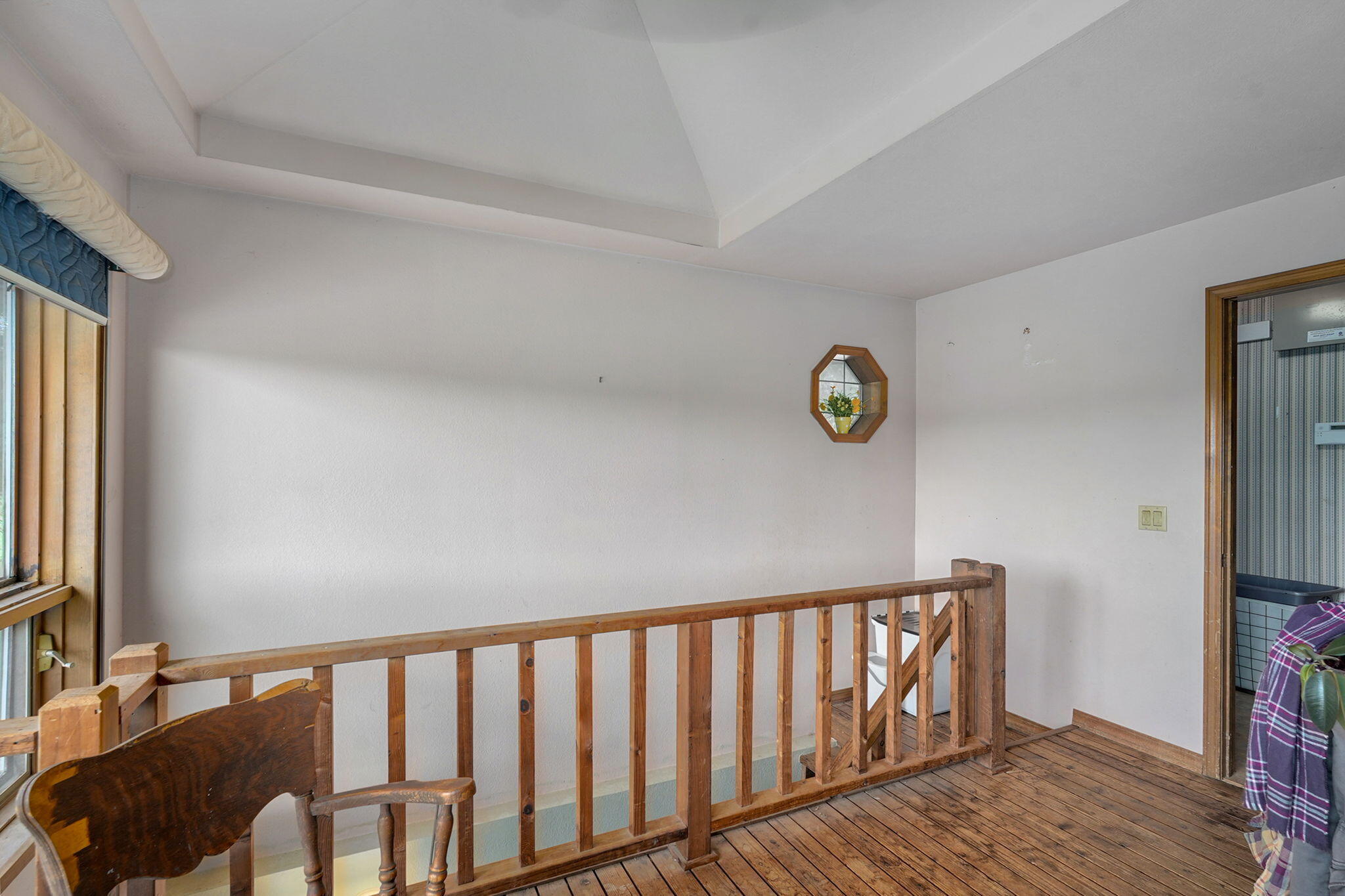 7720 West Farm Road 144 Property Photo 26